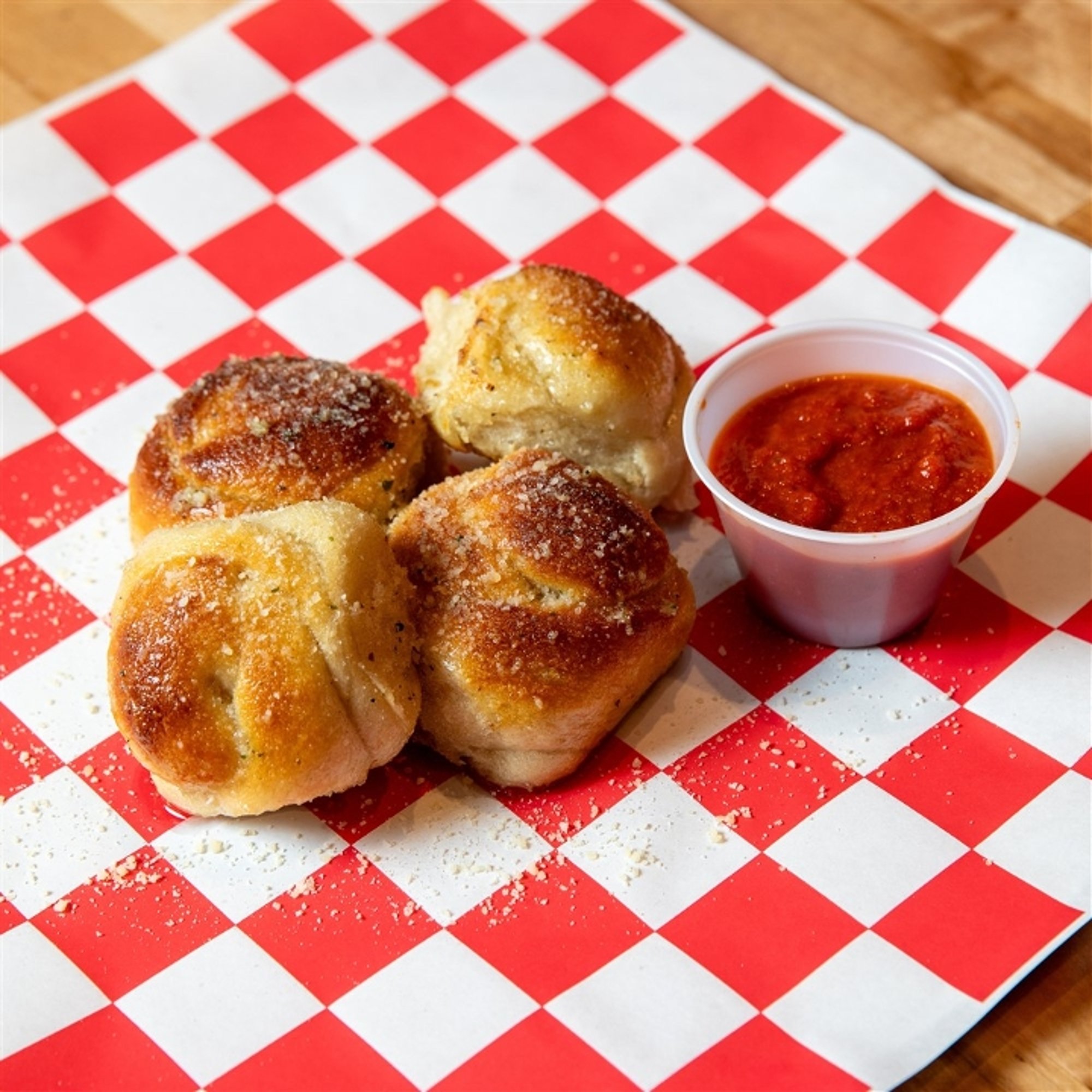 (3) Garlic Knots