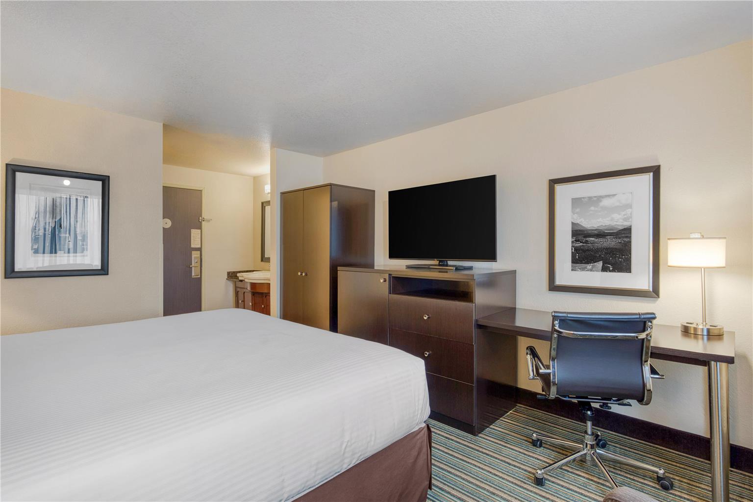 Best Western Alderwood Image