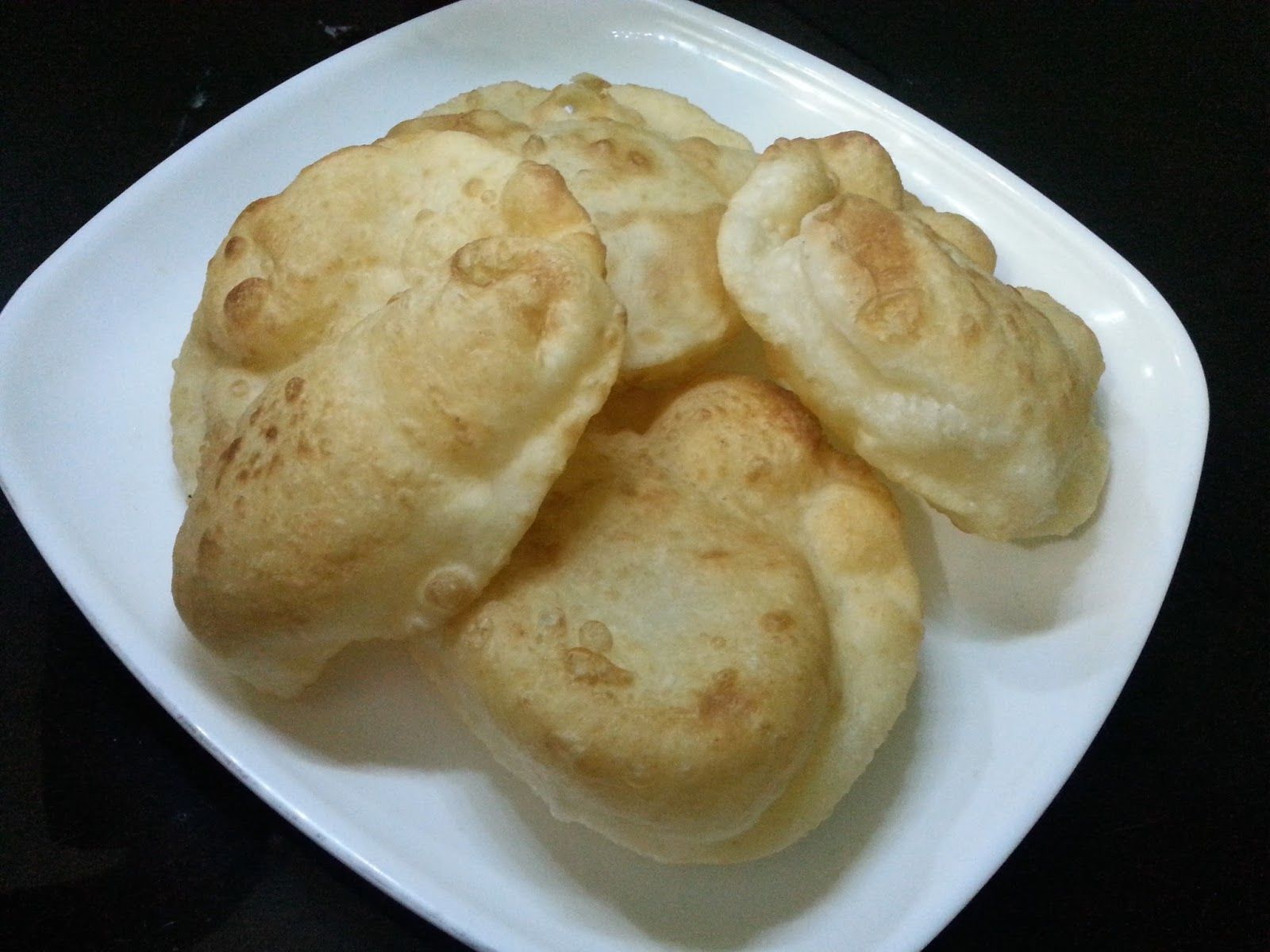 Extra Bhatoora