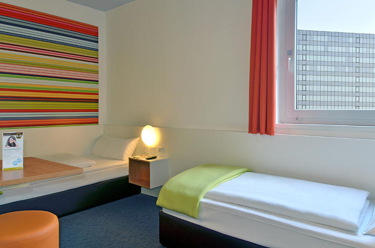 Bilder B&B Hotel Frankfurt-Niederrad