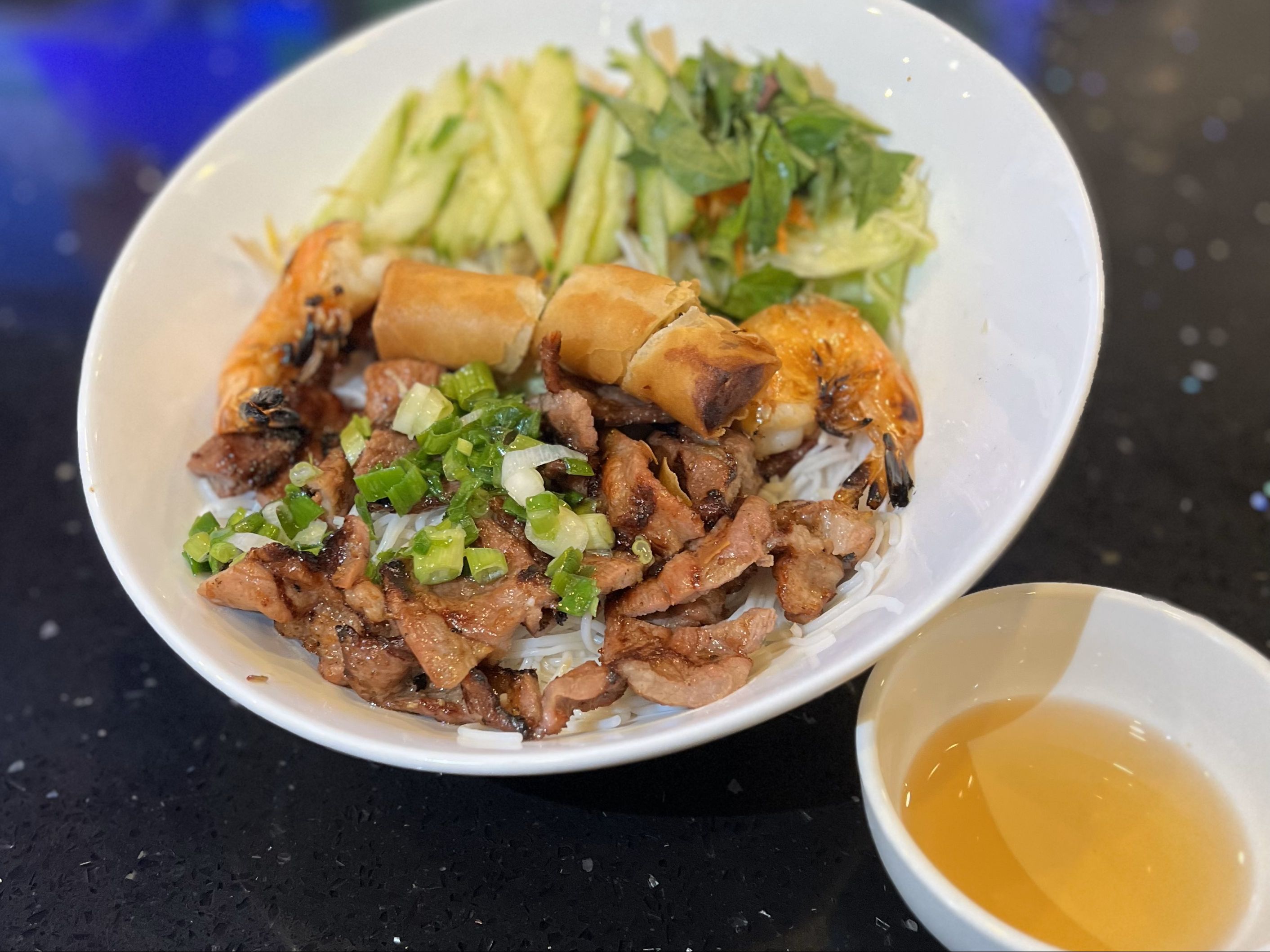 B2. Vermicelli - Grilled Beef & Shrimp (Bun Bo Tom Nuong)