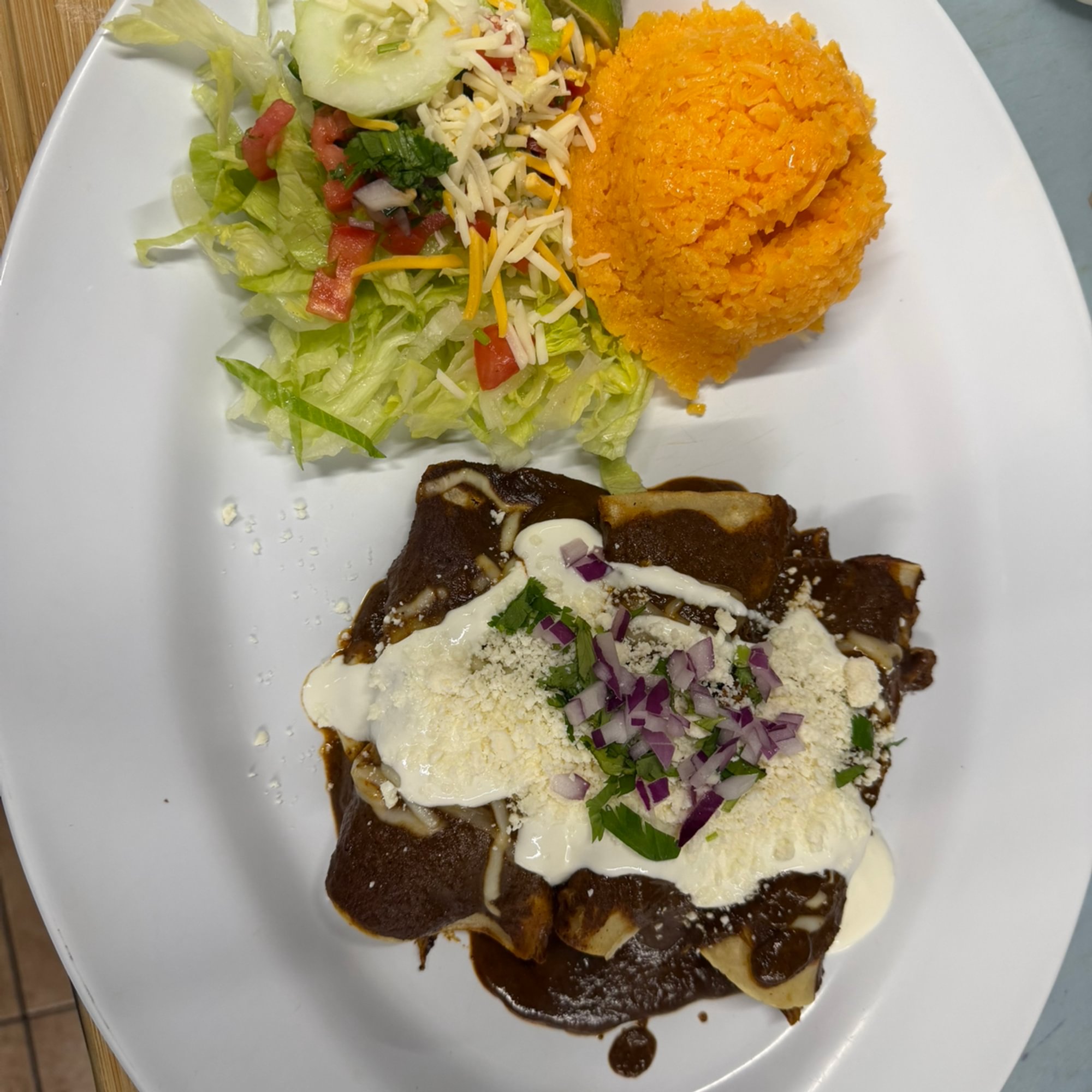 Enchiladas De Mole