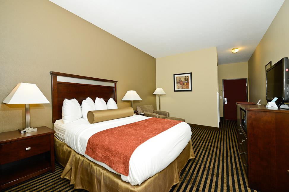 Best Western Plus Prairie Inn Photo