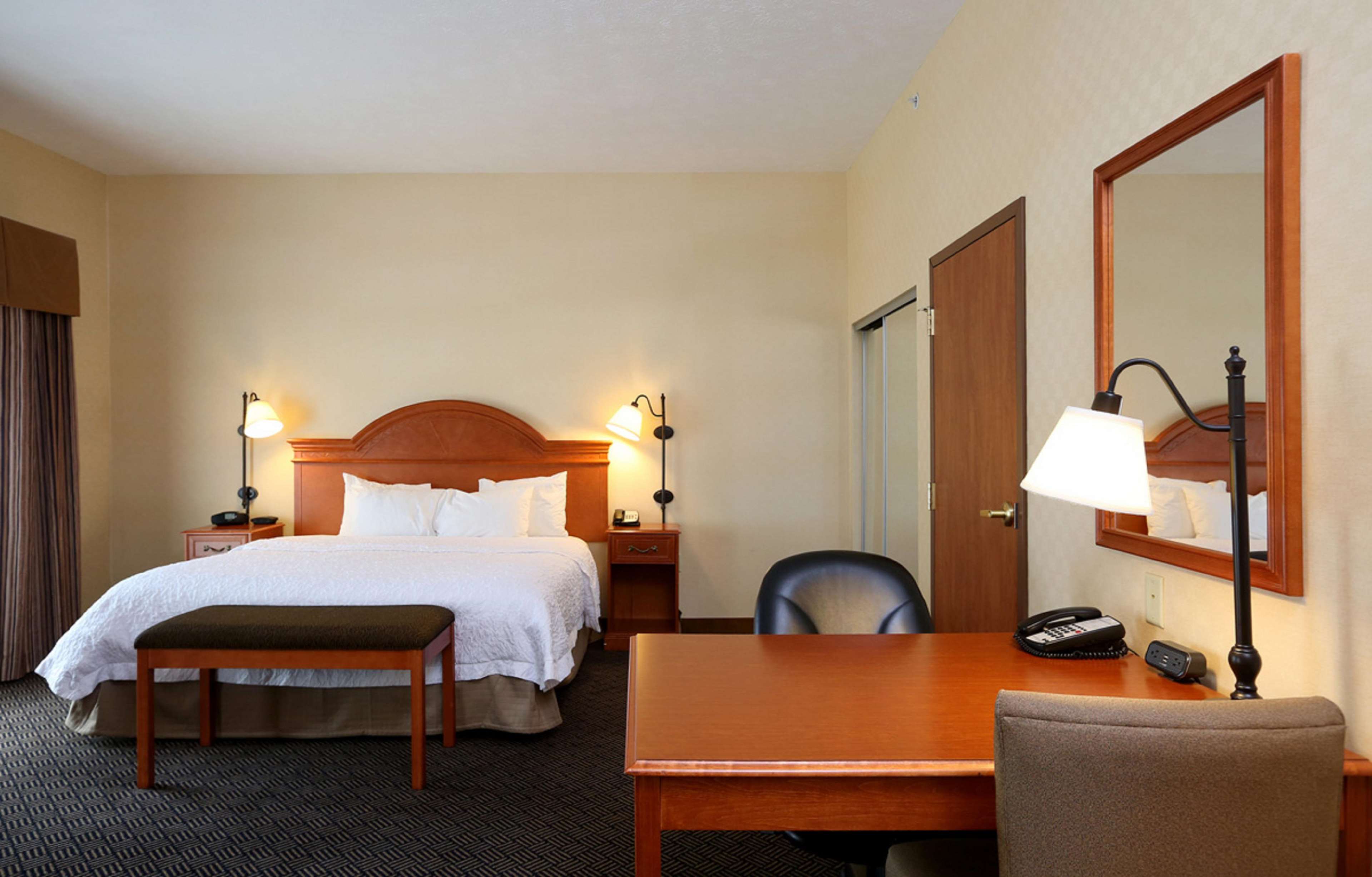 Hampton Inn by Hilton Waterloo Cedar Valley Photo