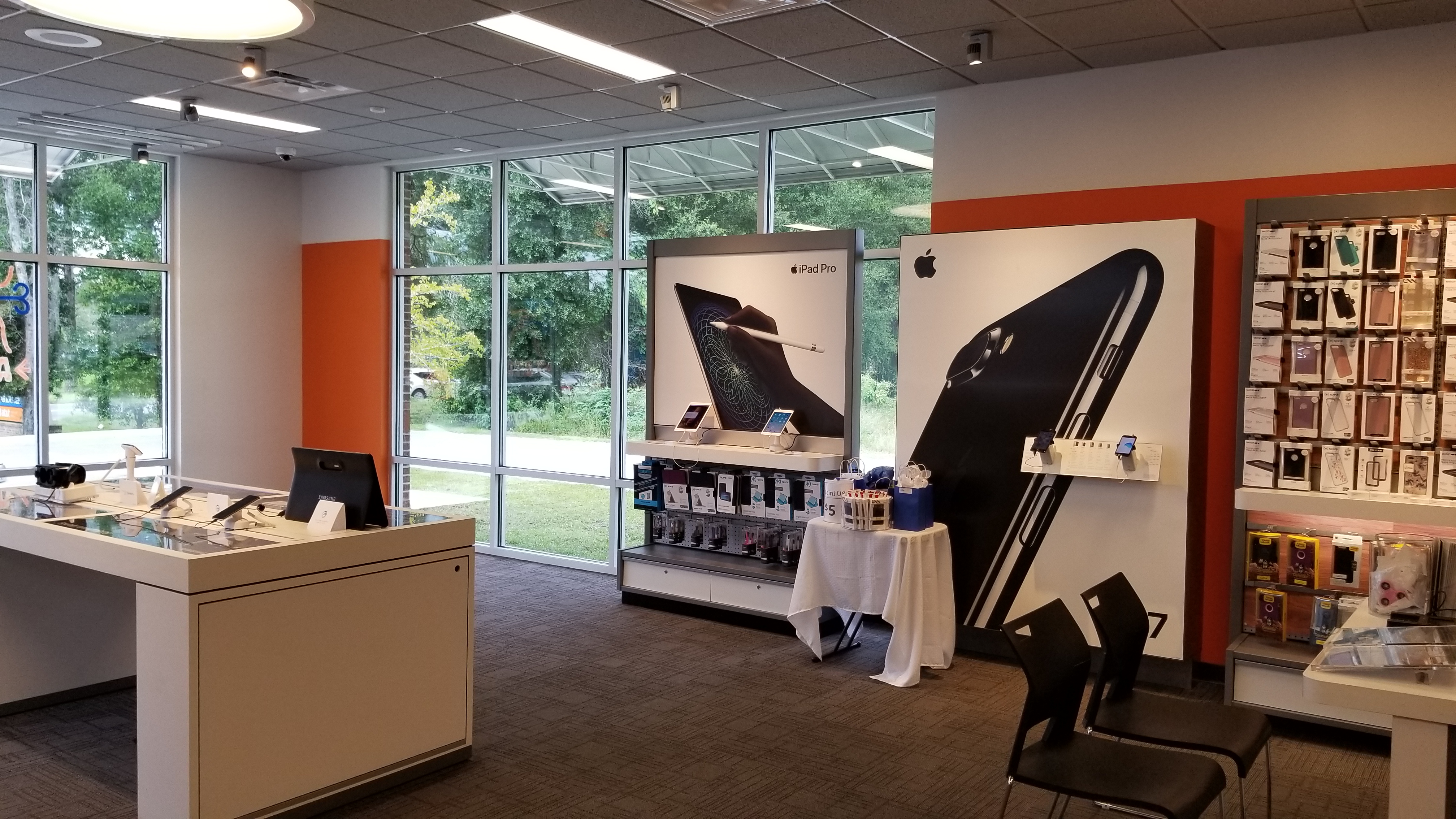 AT&T Store Photo