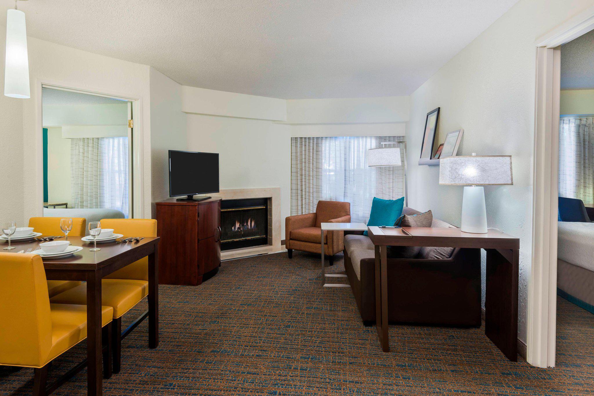 Residence Inn by Marriott Tallahassee North/I-10 Capital Circle Photo