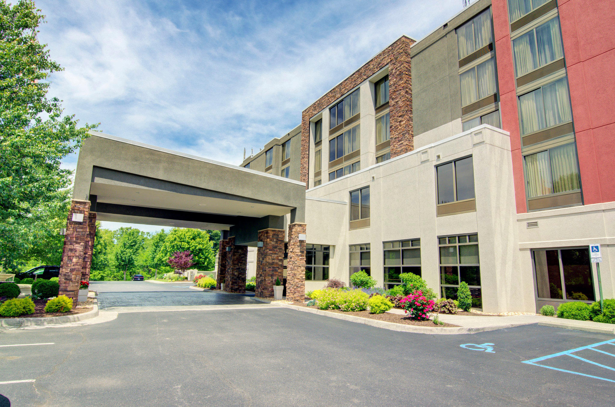 Holiday Inn Express & Suites Blacksburg - University Area Photo