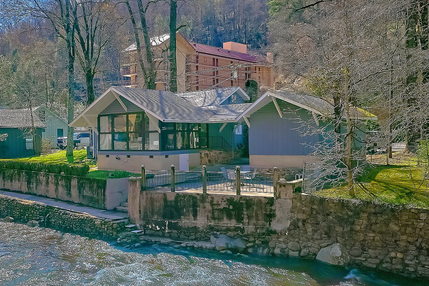 Aspen House