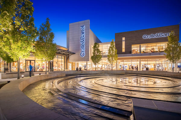 Malls of America: Oakbrook Center