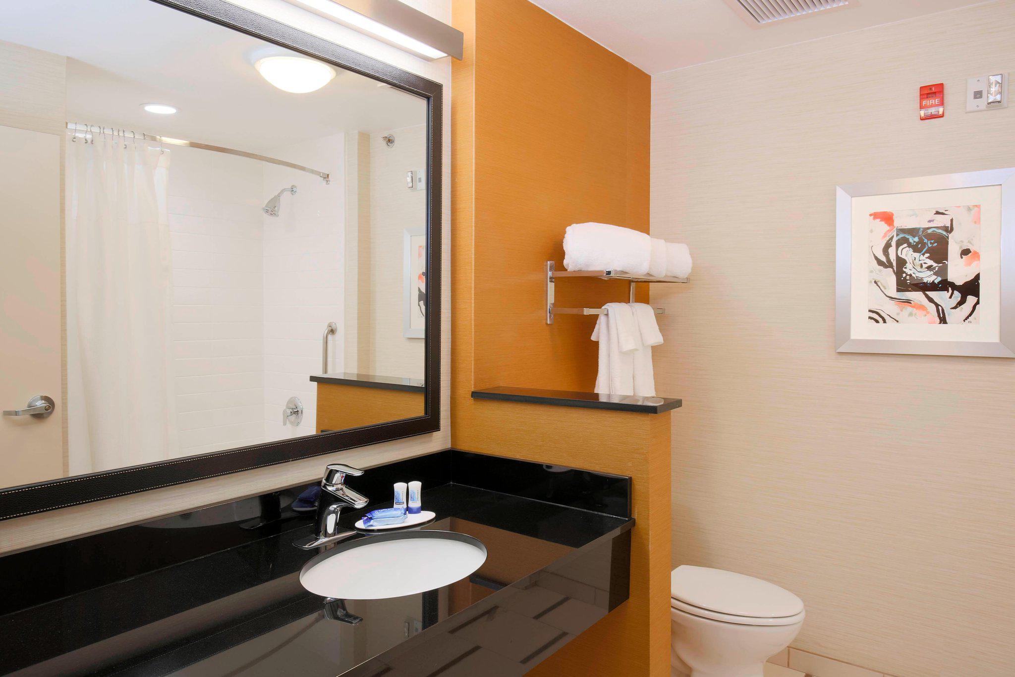 Fairfield Inn & Suites by Marriott El Paso Airport Photo