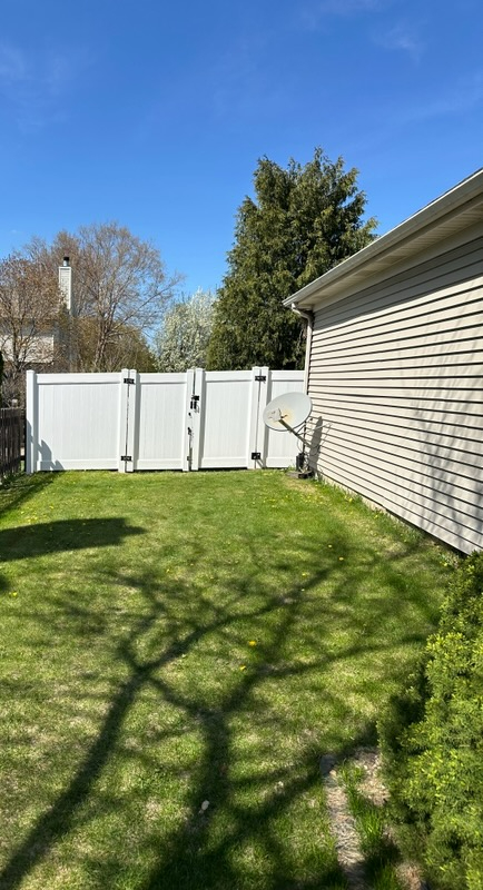 Top Rail Fence Naperville Image