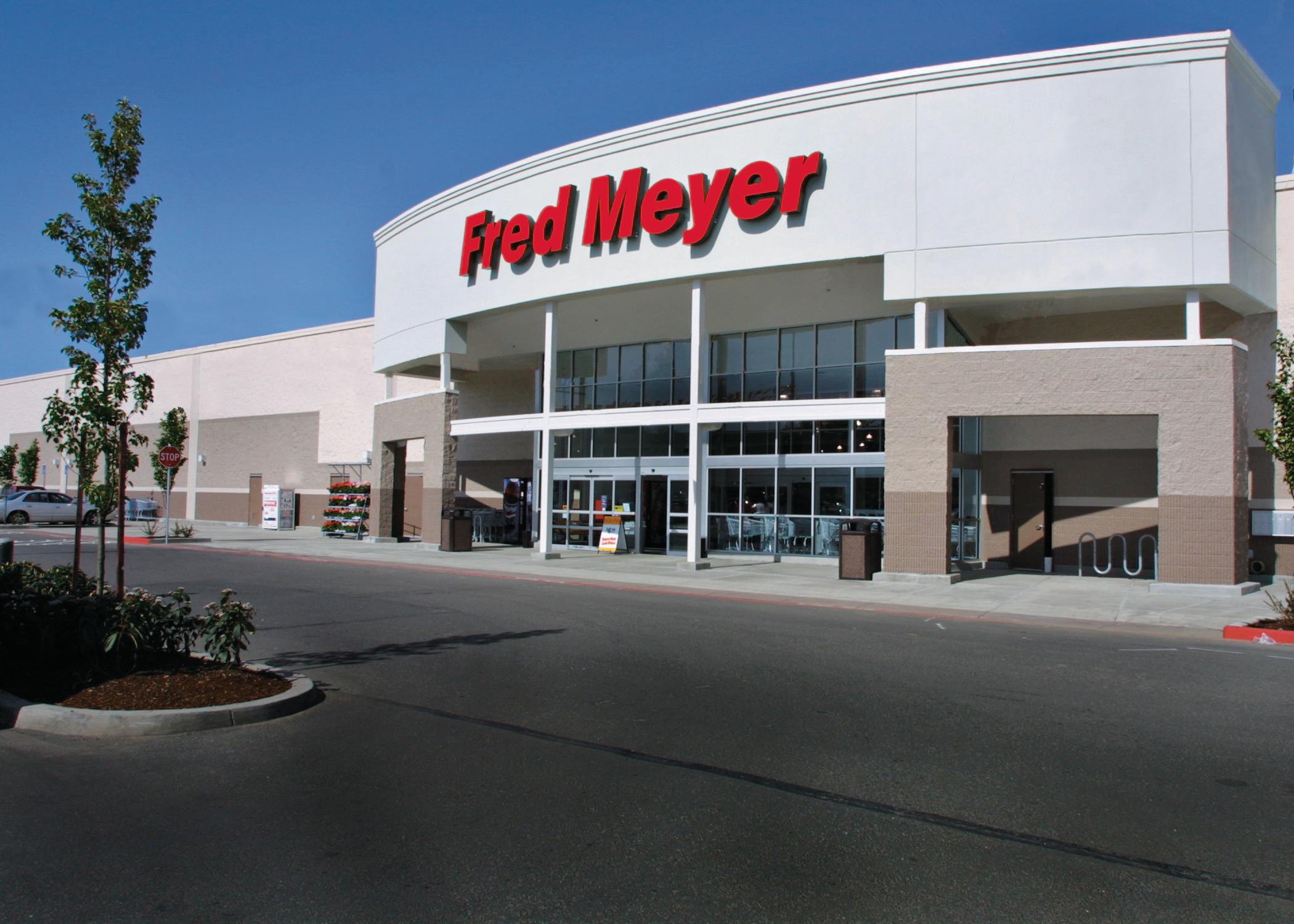 Fred Meyer Grocery Pickup and Delivery Photo