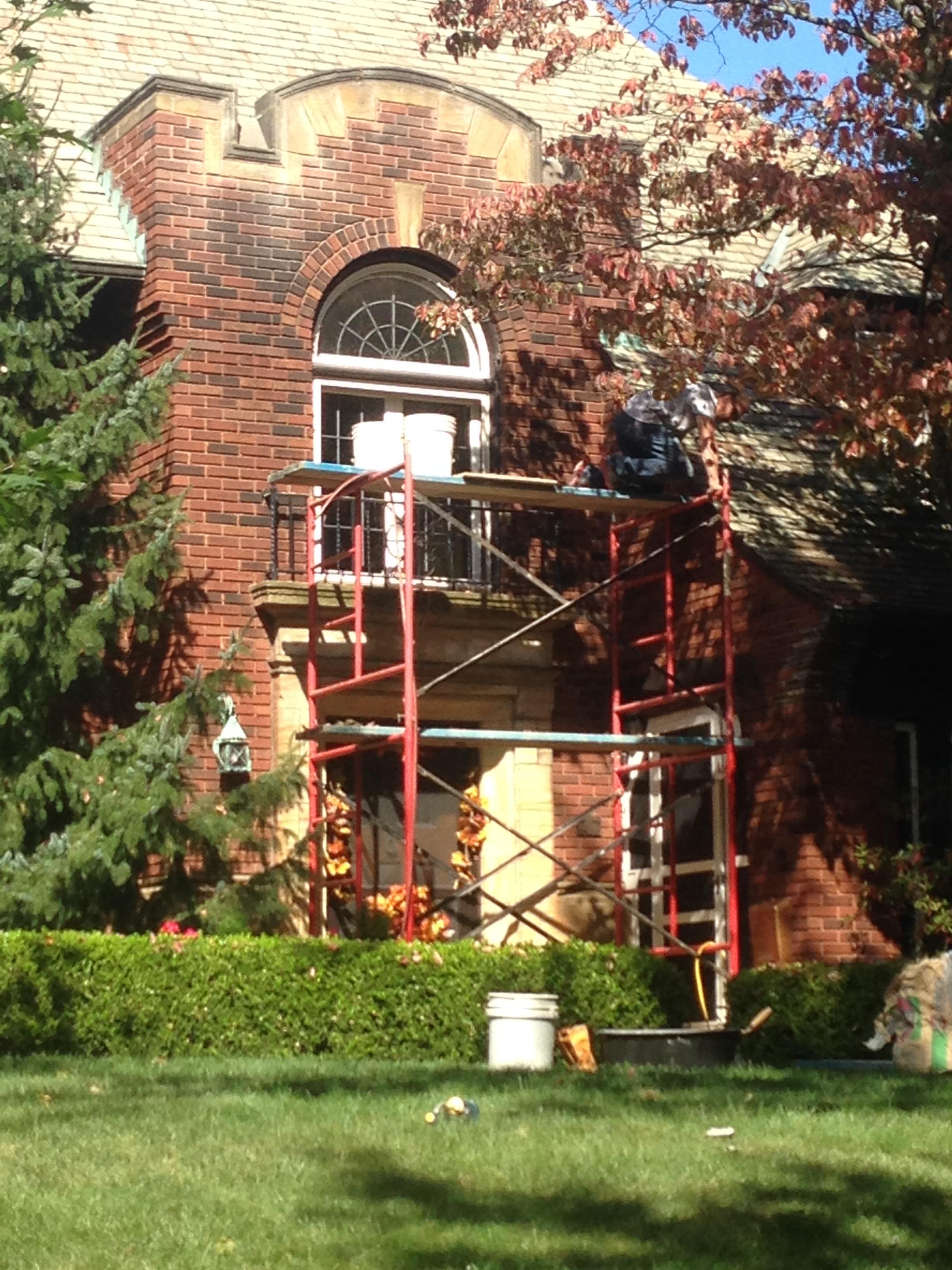 Henderson Roofing & Construction Image