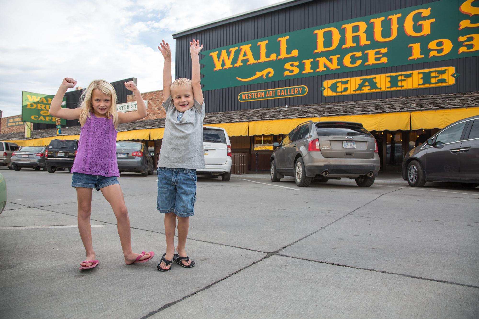Wall Drug Store Image