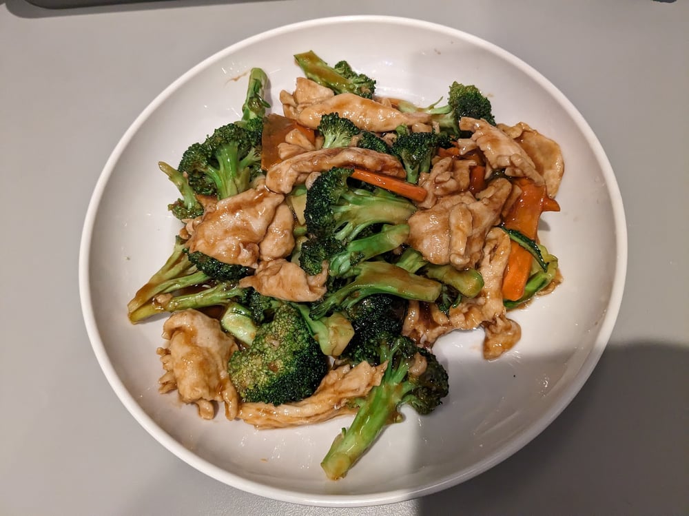 33 芥蓝鸡CHICKEN WITH BROCCOLI