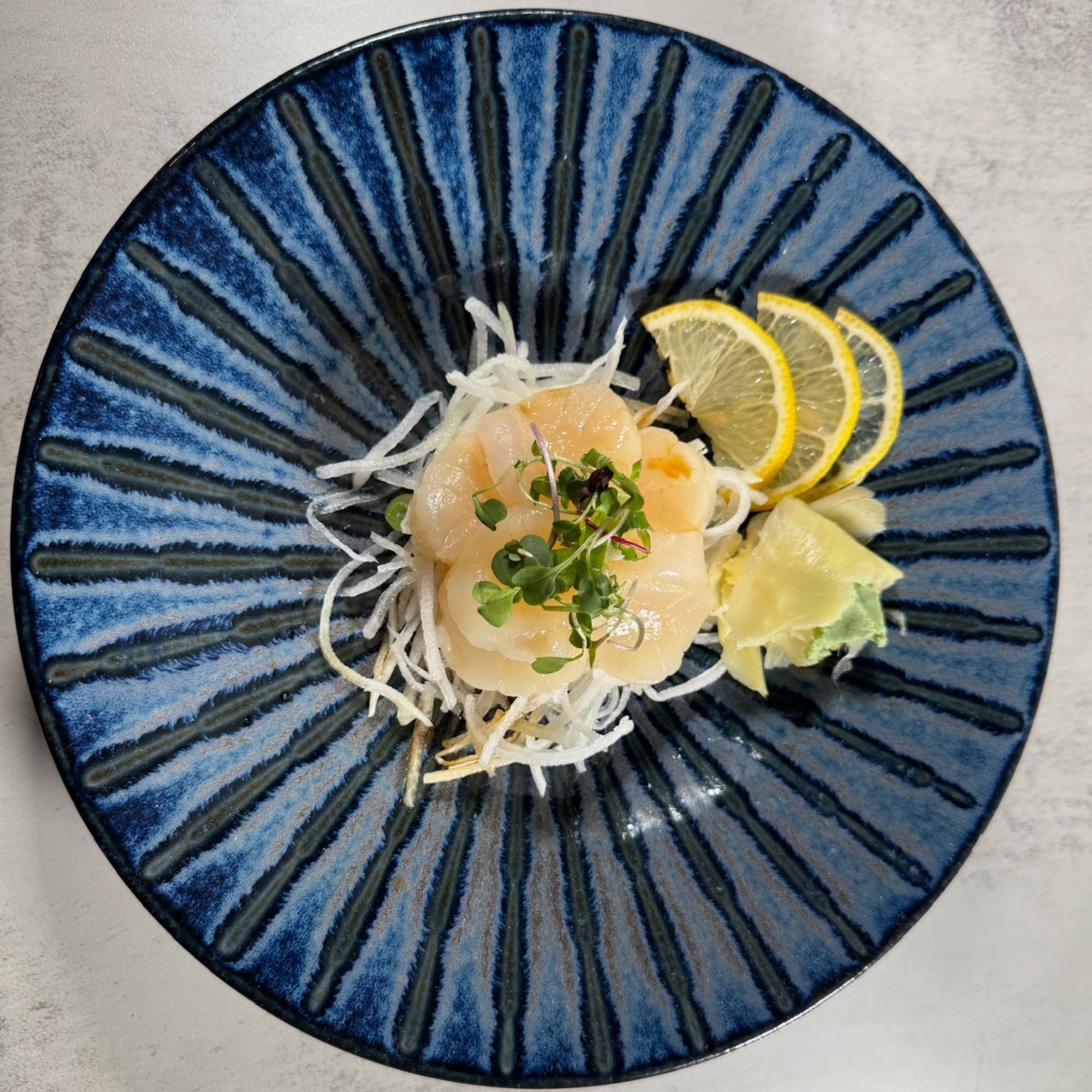 Scallop Sashimi
