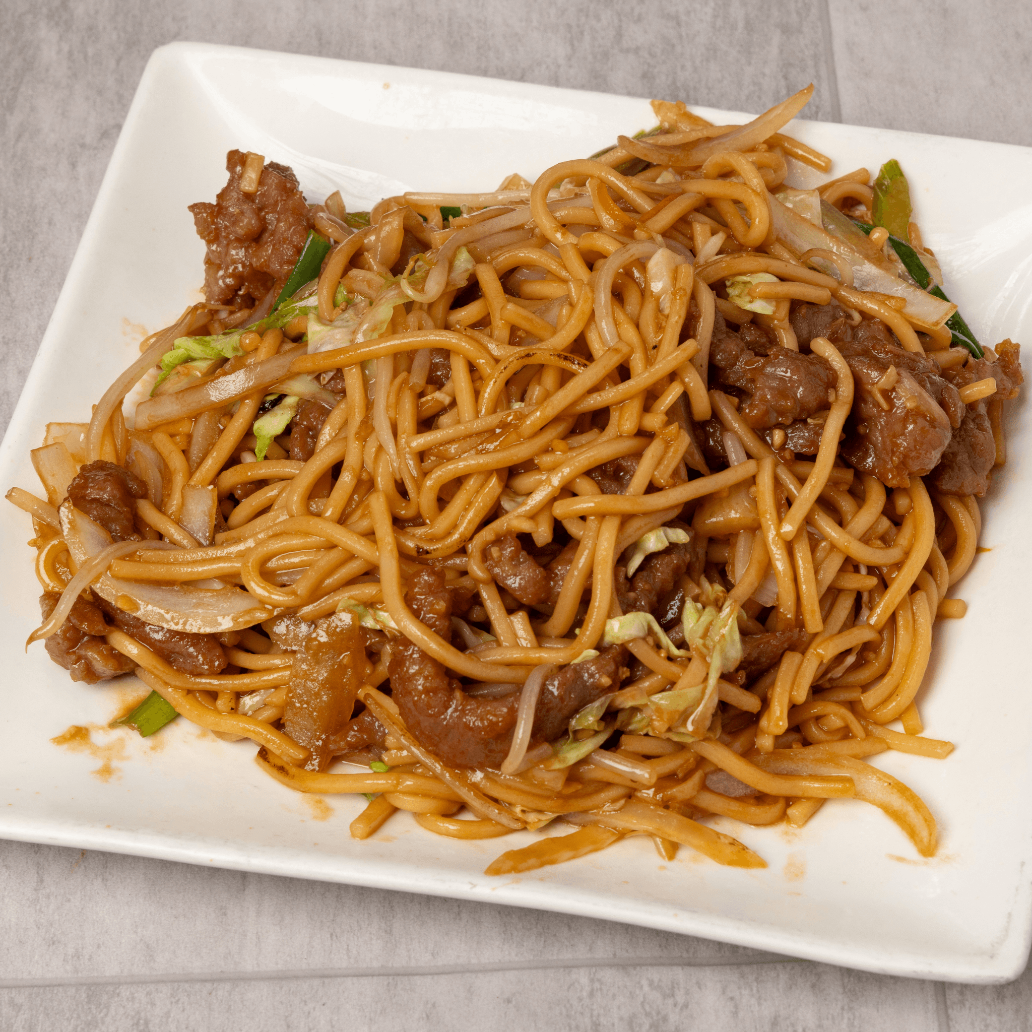 Chow mein (pork, beef, chicken, barbeque, vegetables) / 各式炒面