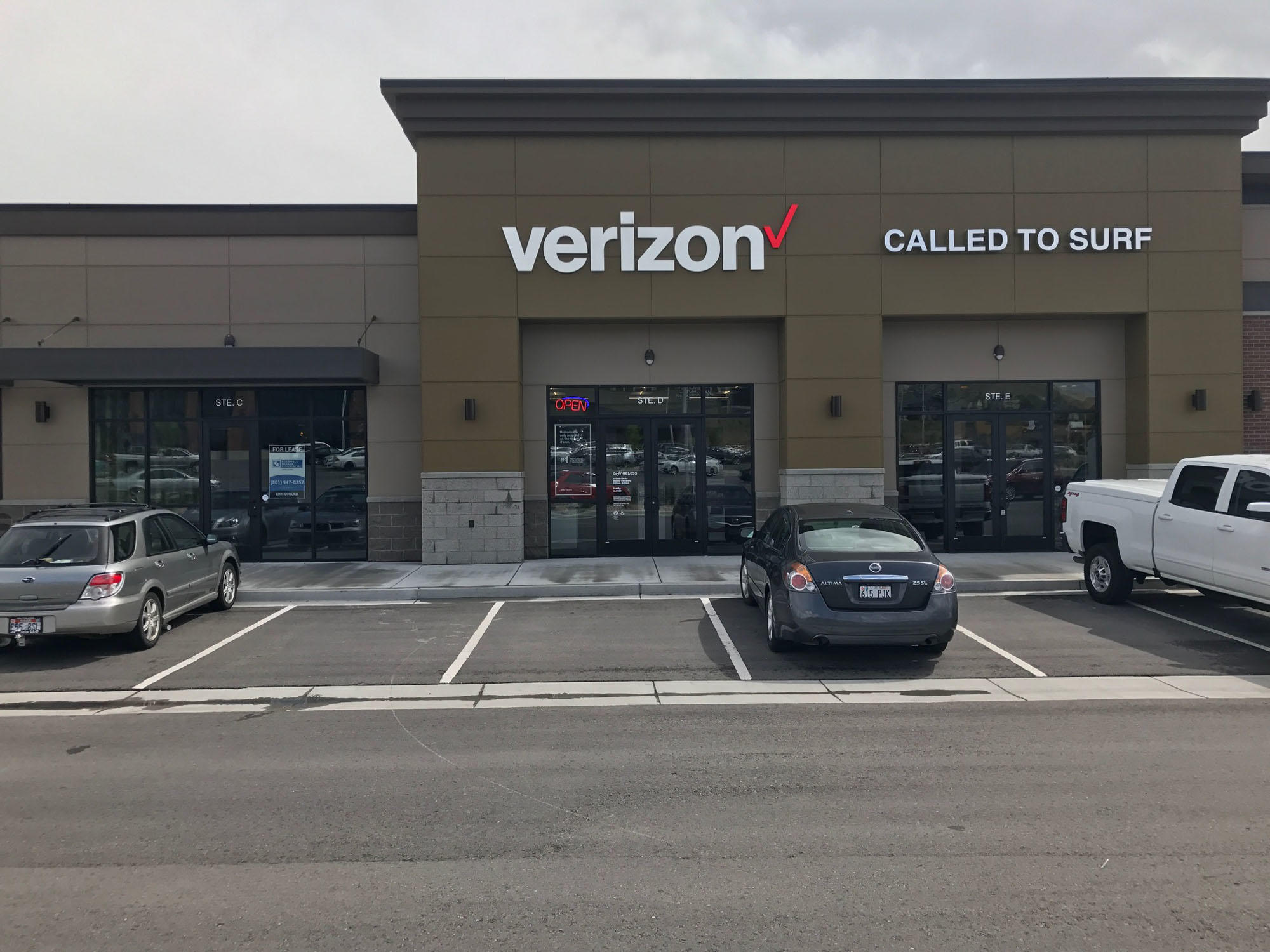 Verizon Authorized Retailer – GoWireless Photo