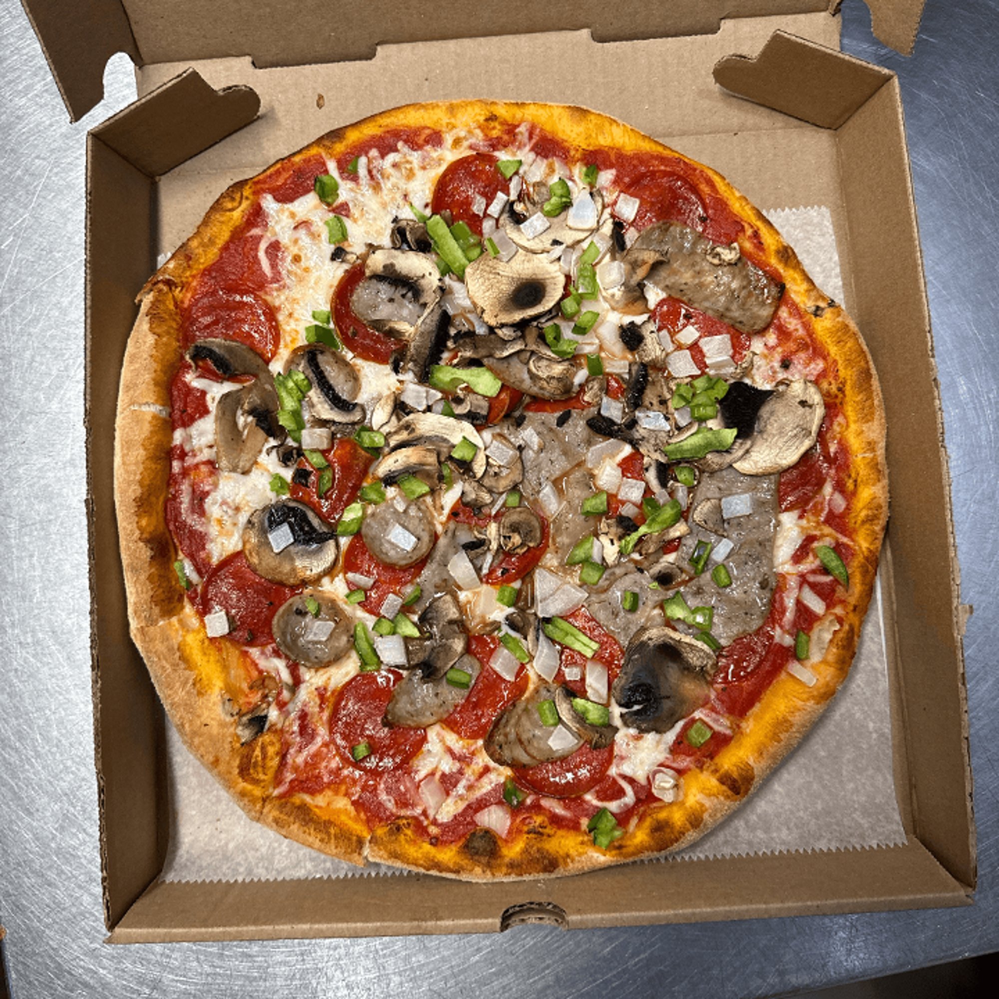 Sm Arianna’s Special Pizza