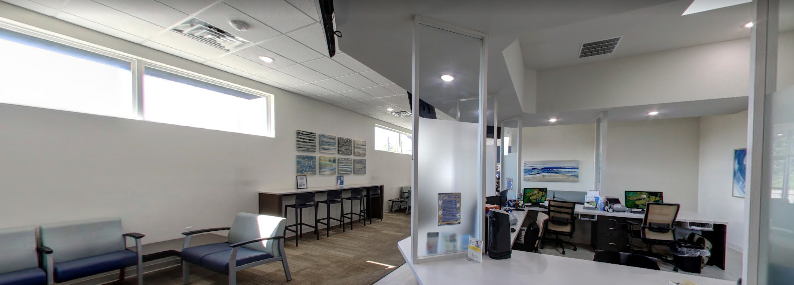 Pine Lawn Dental Image