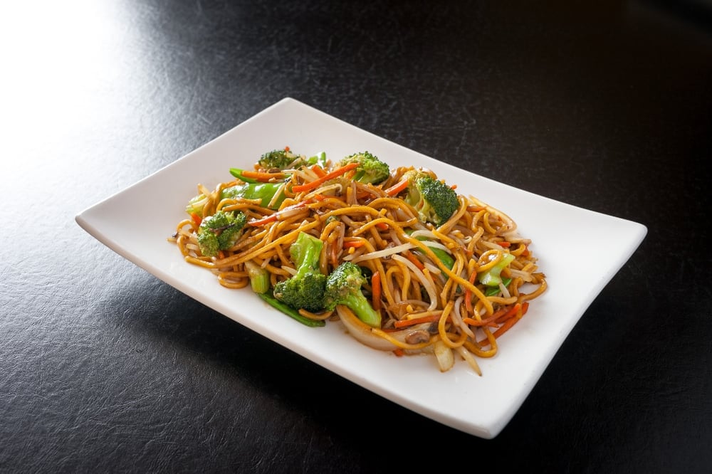(L) Lo-Mein