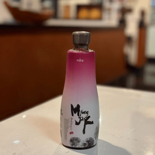 Bokbunja Joo (Raspberry wine)