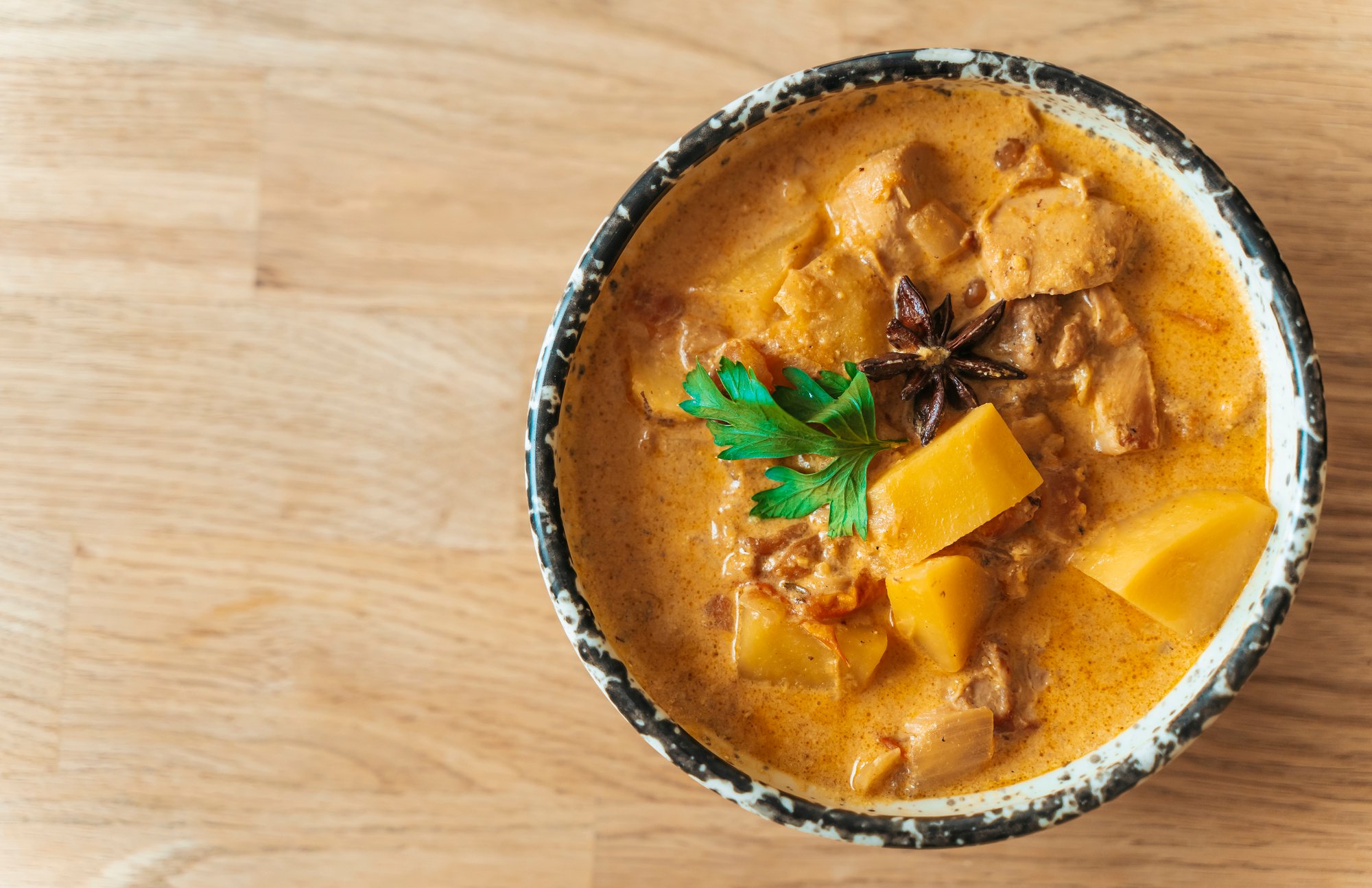 Lunch Coconut chicken curry (Halal)
