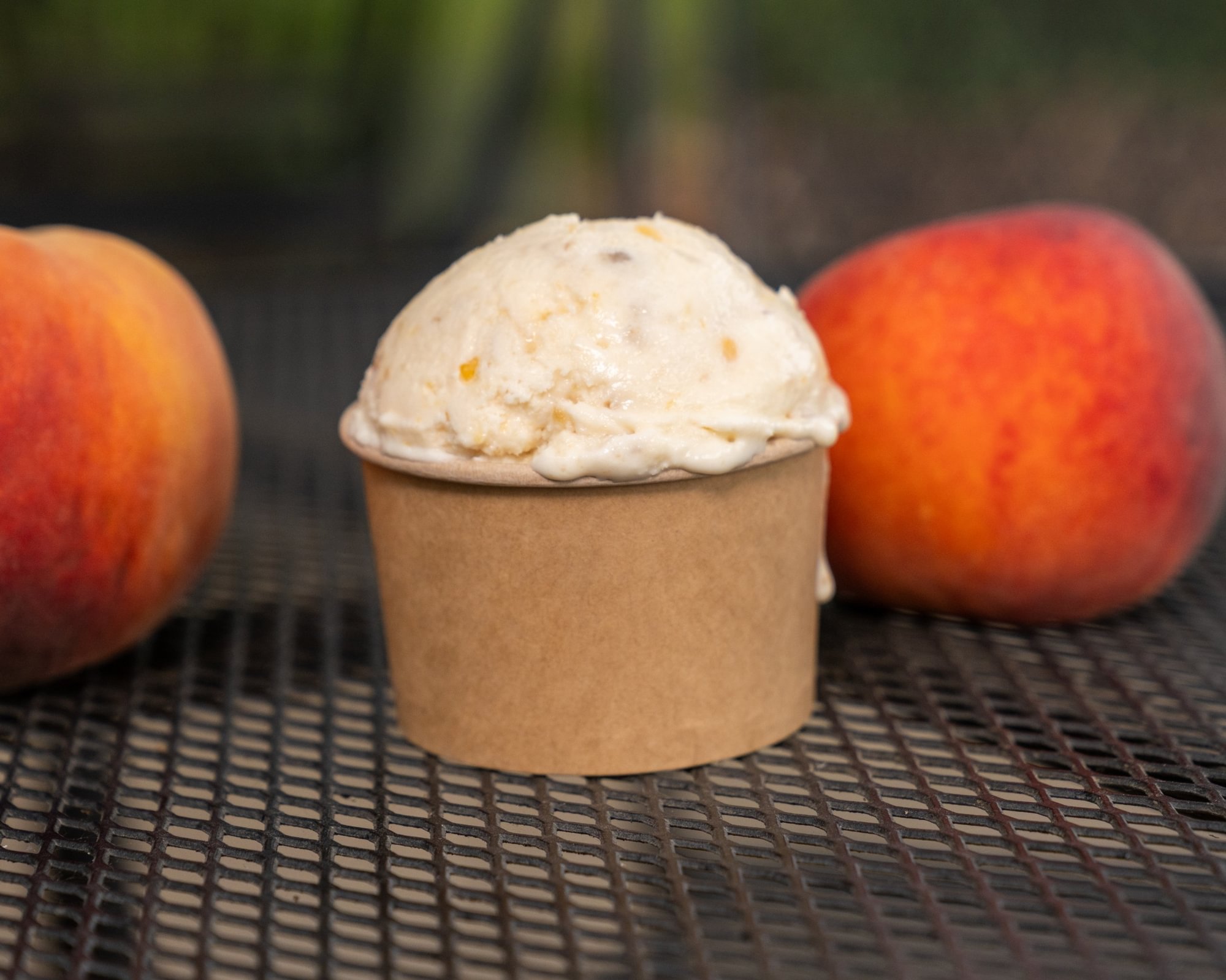 Peach streusel