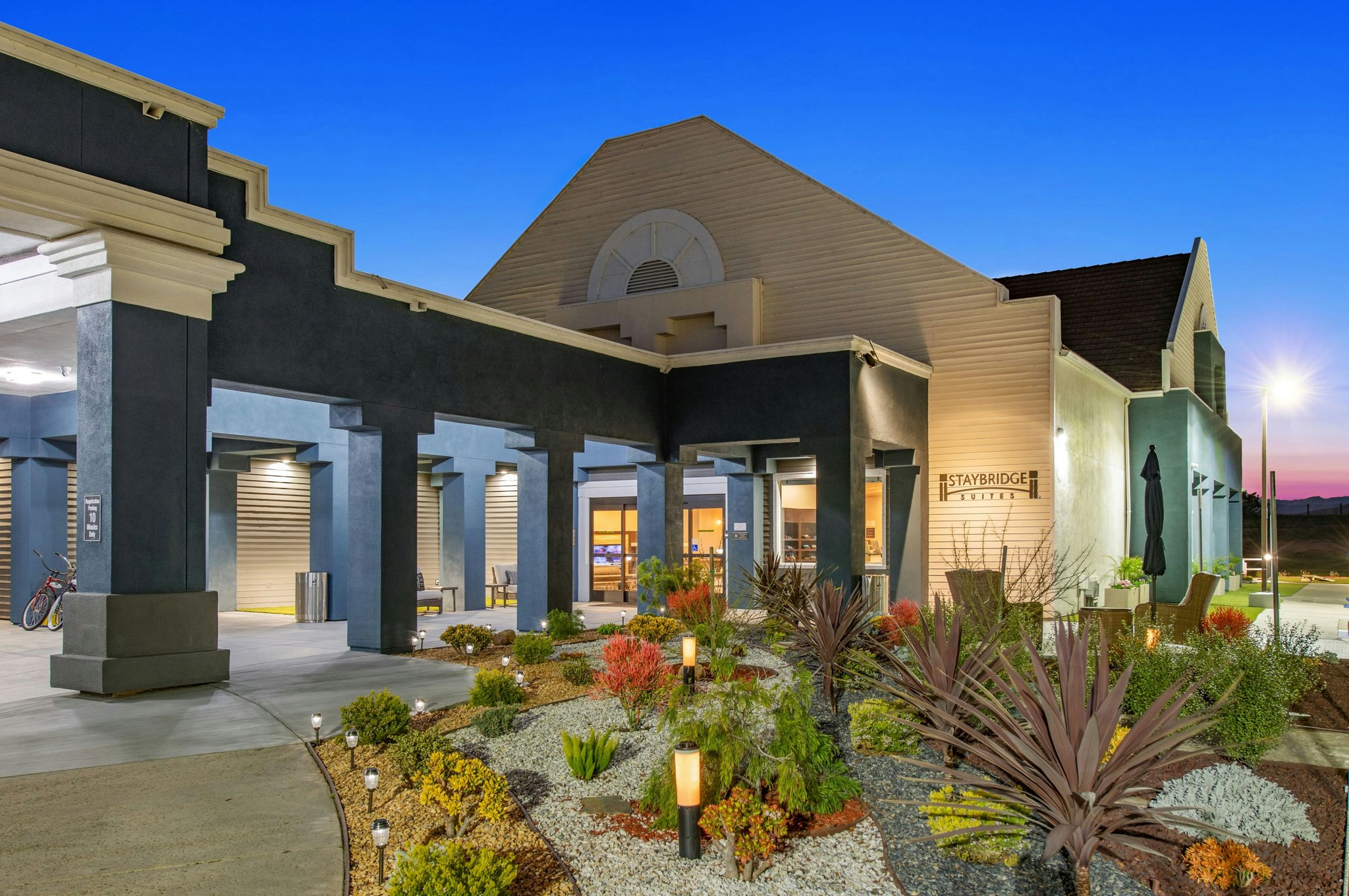 Staybridge Suites Oxnard - River Ridge by IHG Image