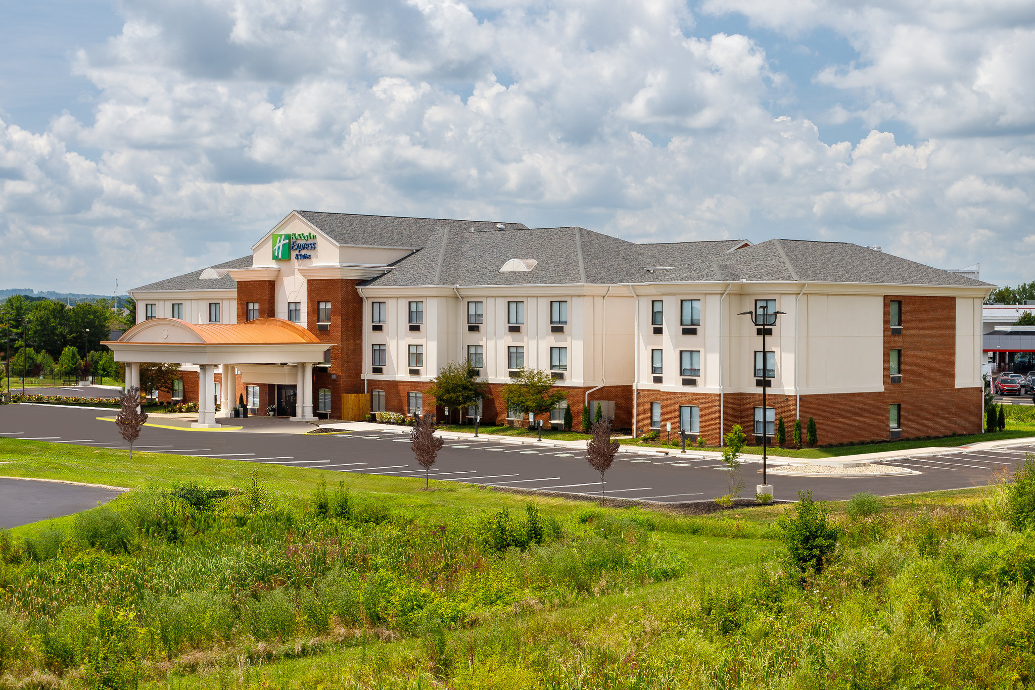 Holiday Inn Express & Suites Lancaster by IHG Image