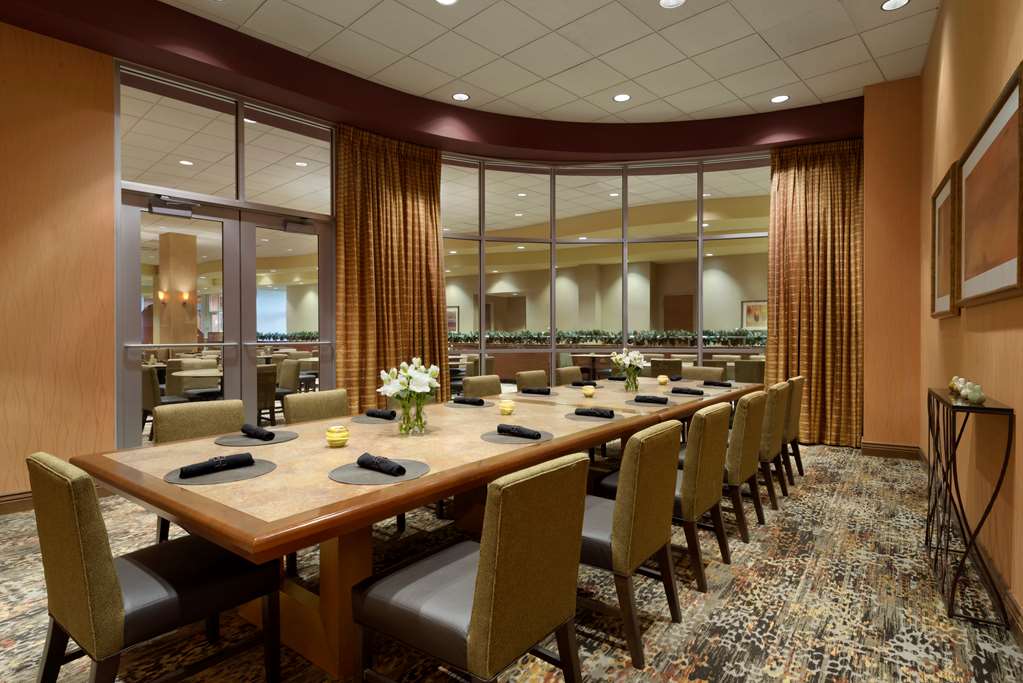 Embassy Suites by Hilton Omaha La Vista Hotel & Conference Center Image