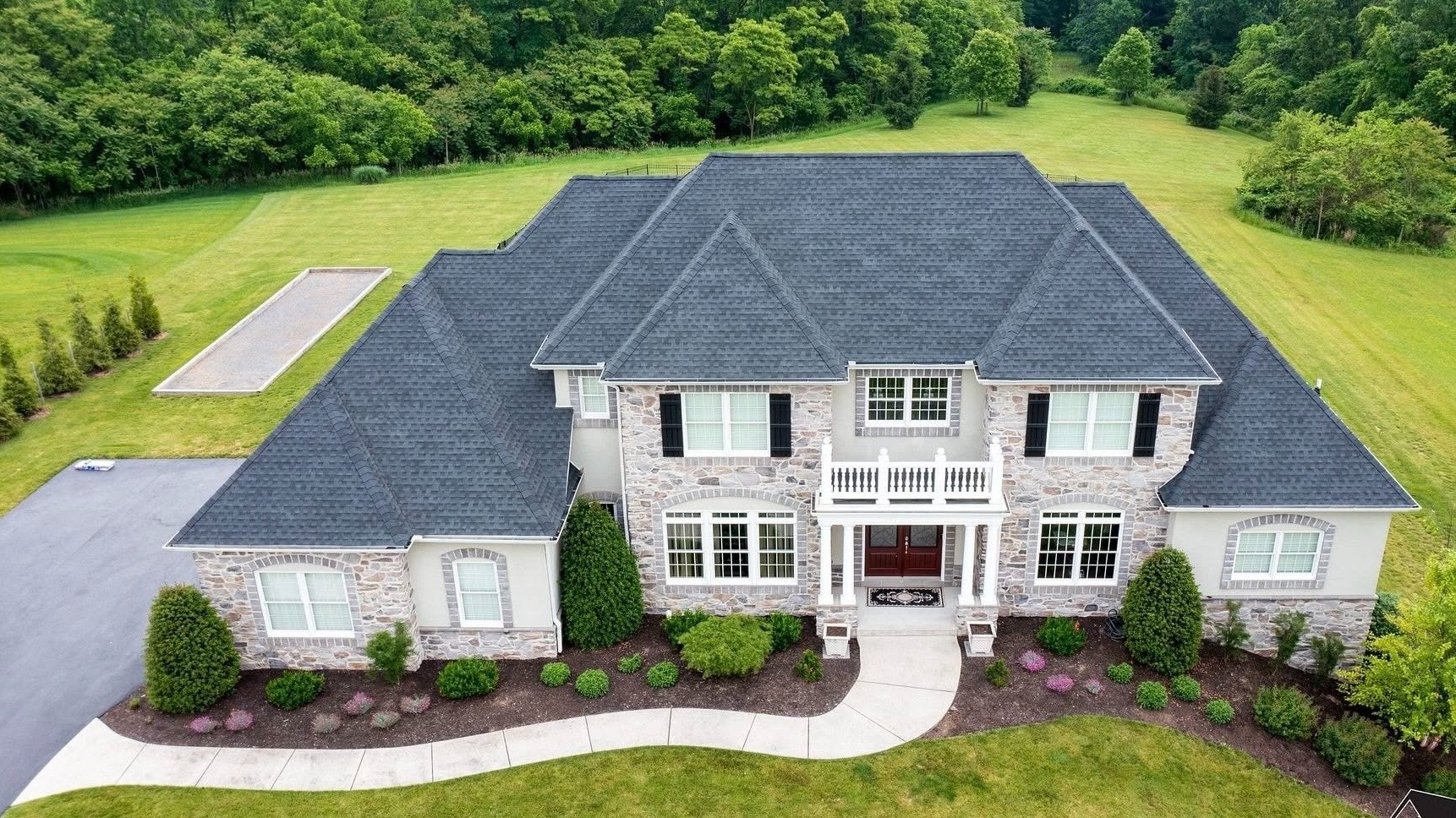 Capital City Roofing Image