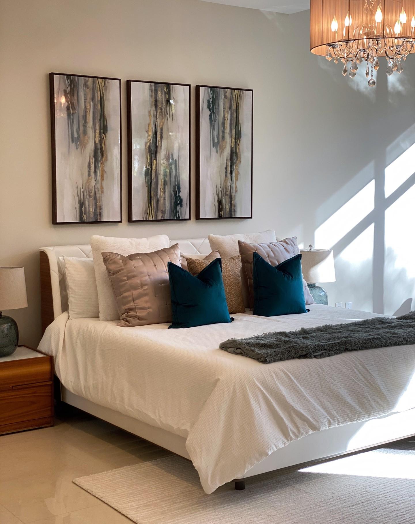 Lavish Interiors Image