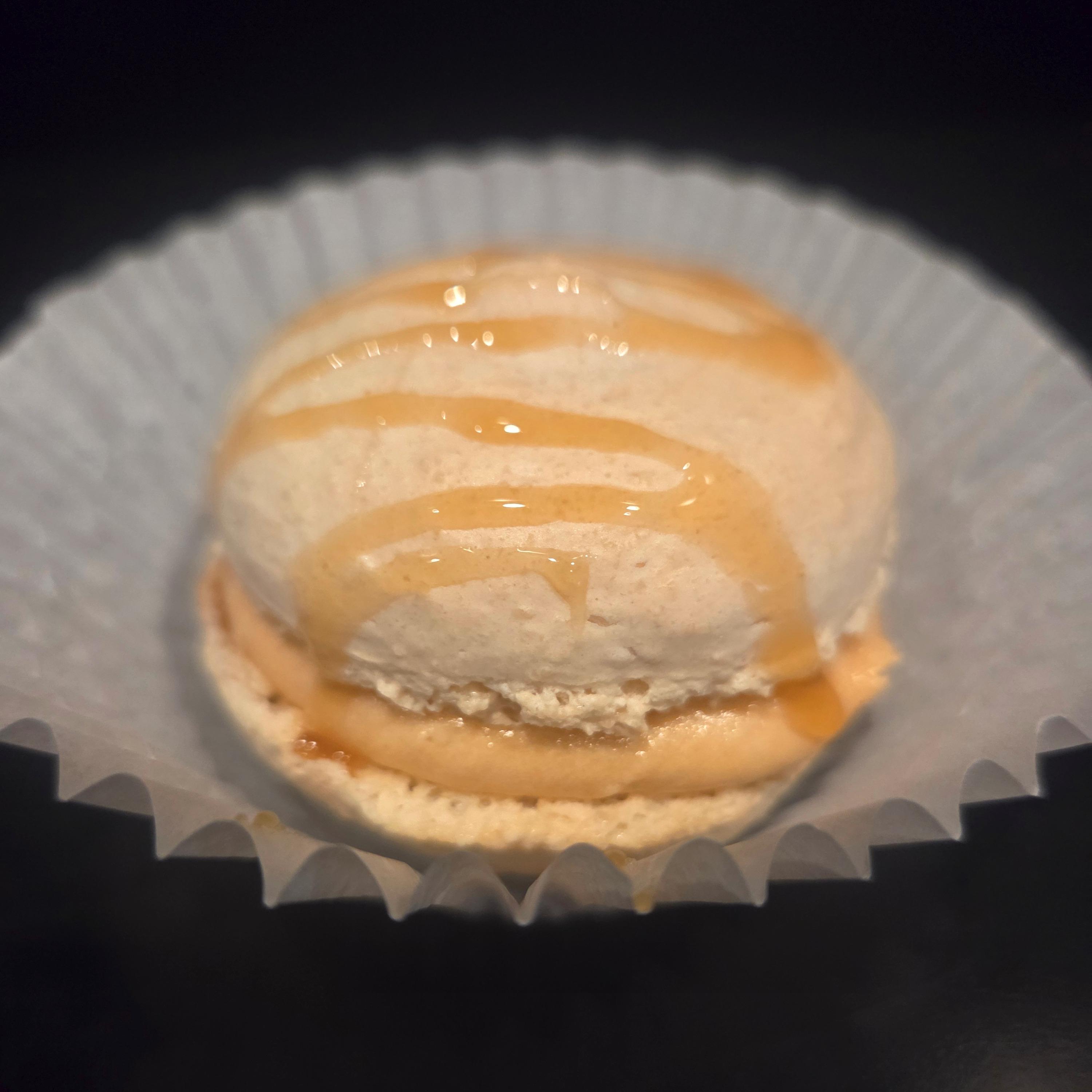 Seasonal Macaron (GF)