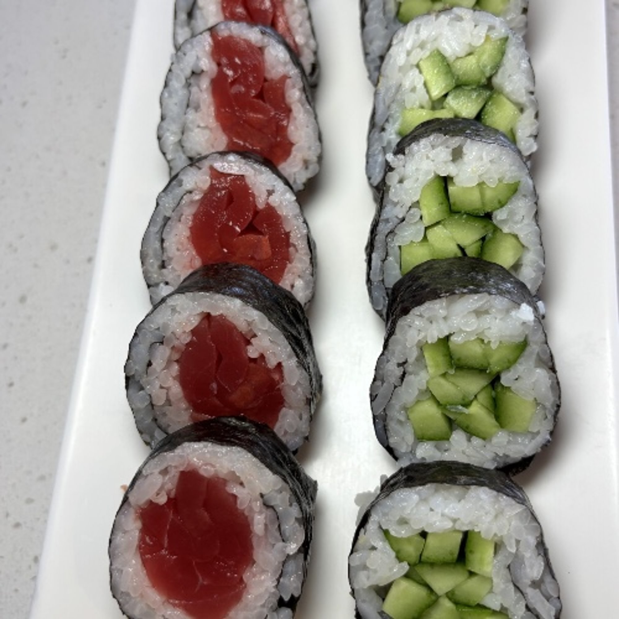 Tuna & Cucumber Roll