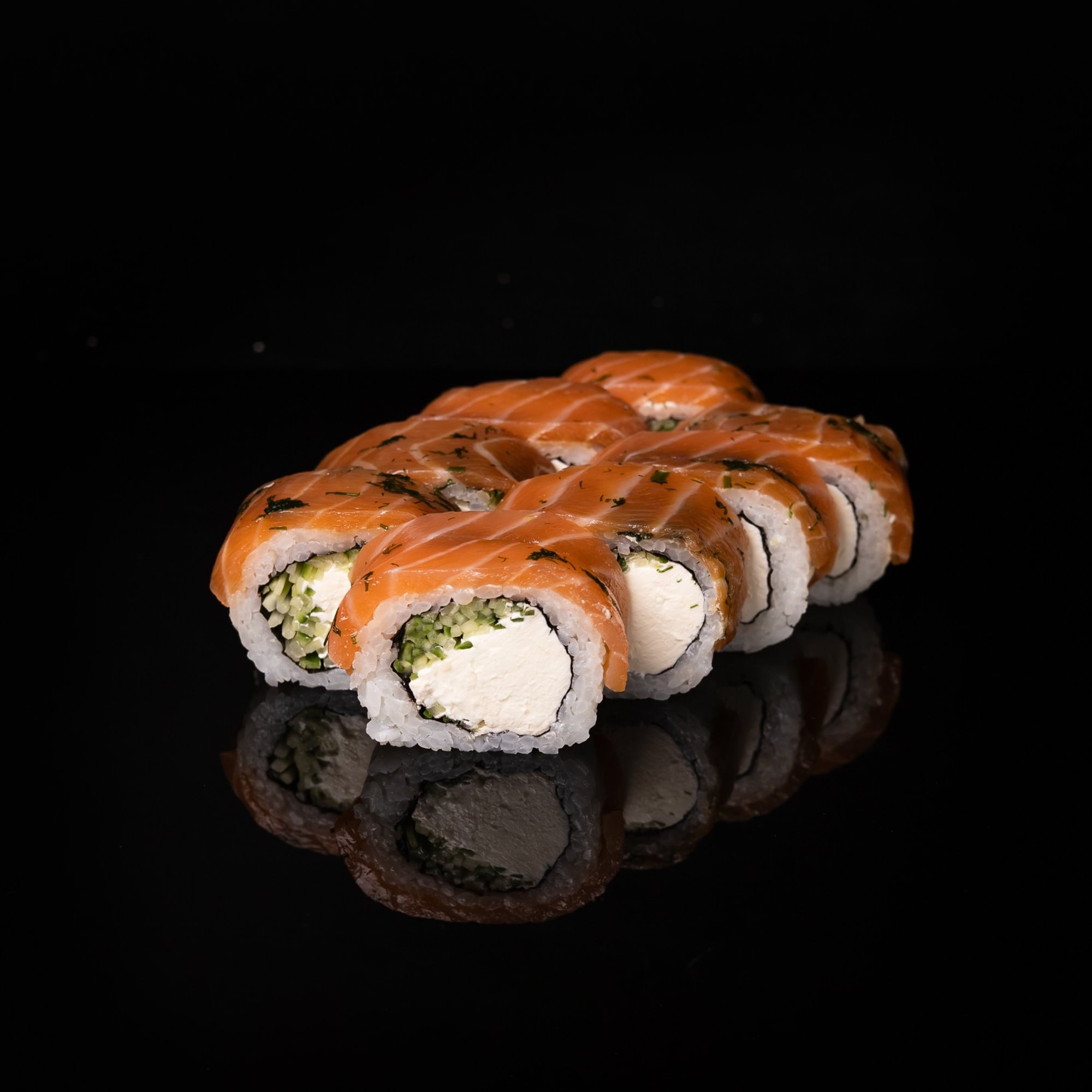 Philadelphia Gravlax Salmon Roll