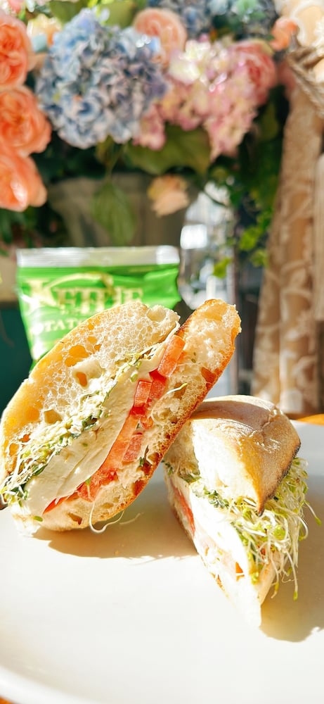 Caprese Sandwich