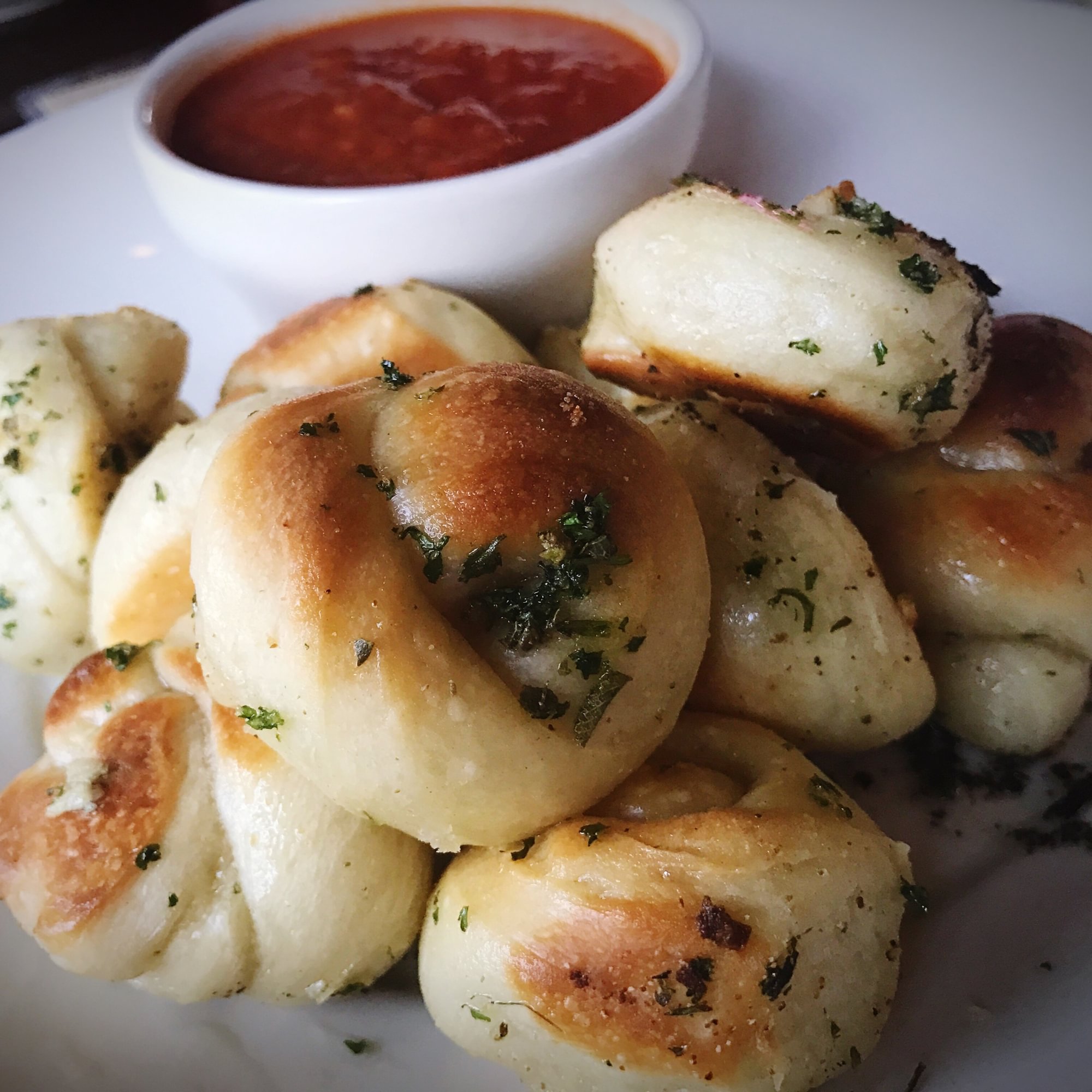 Garlic Rolls (6)