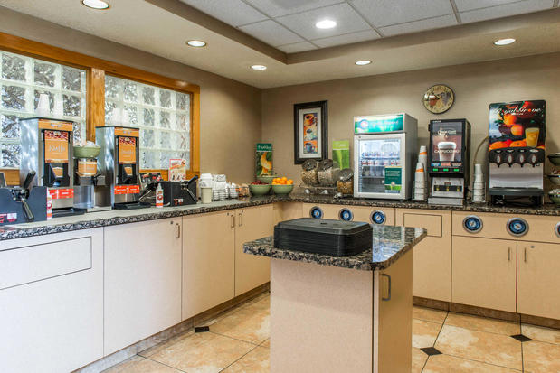 Images Quality Inn & Suites