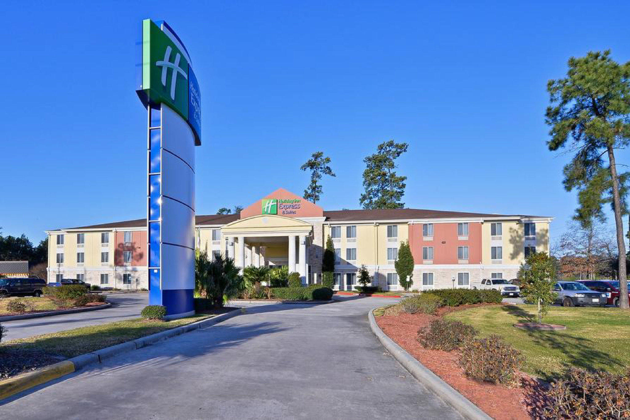 Holiday Inn Express & Suites Kingwood - Medical Center Area Photo