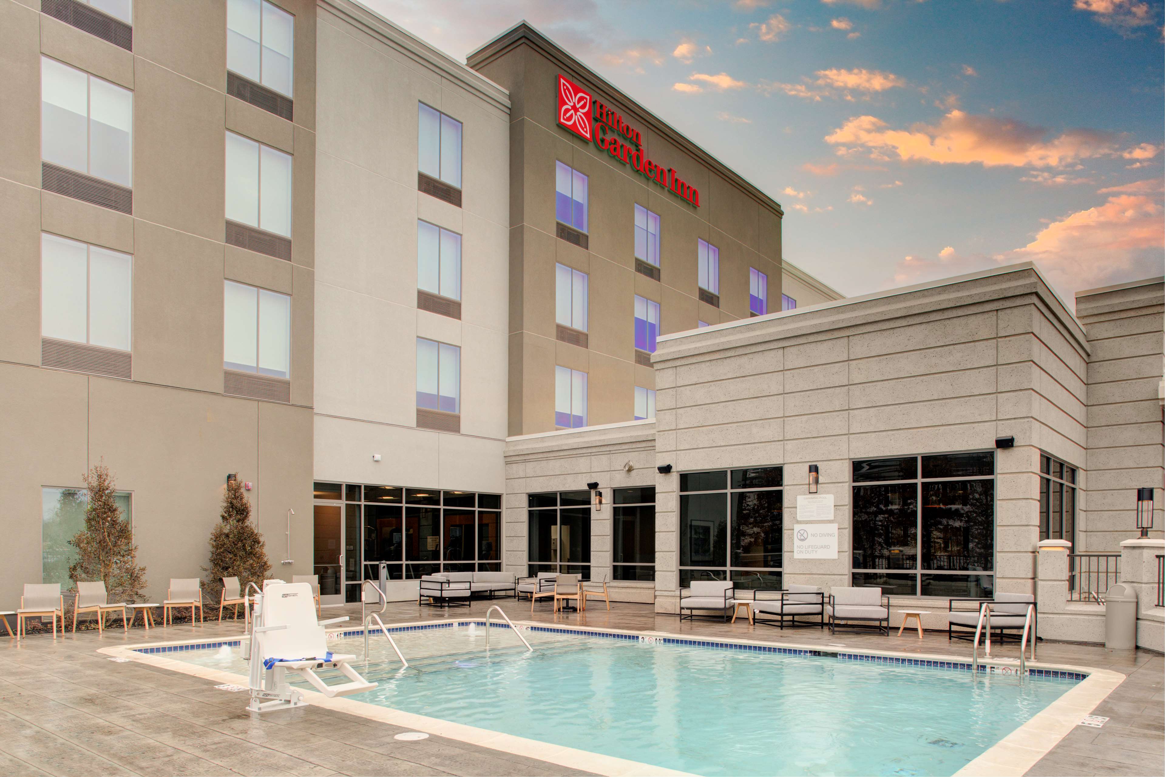 Hilton Garden Inn Jackson, 1324 Vann Drive, Jackson, TN, Hotels