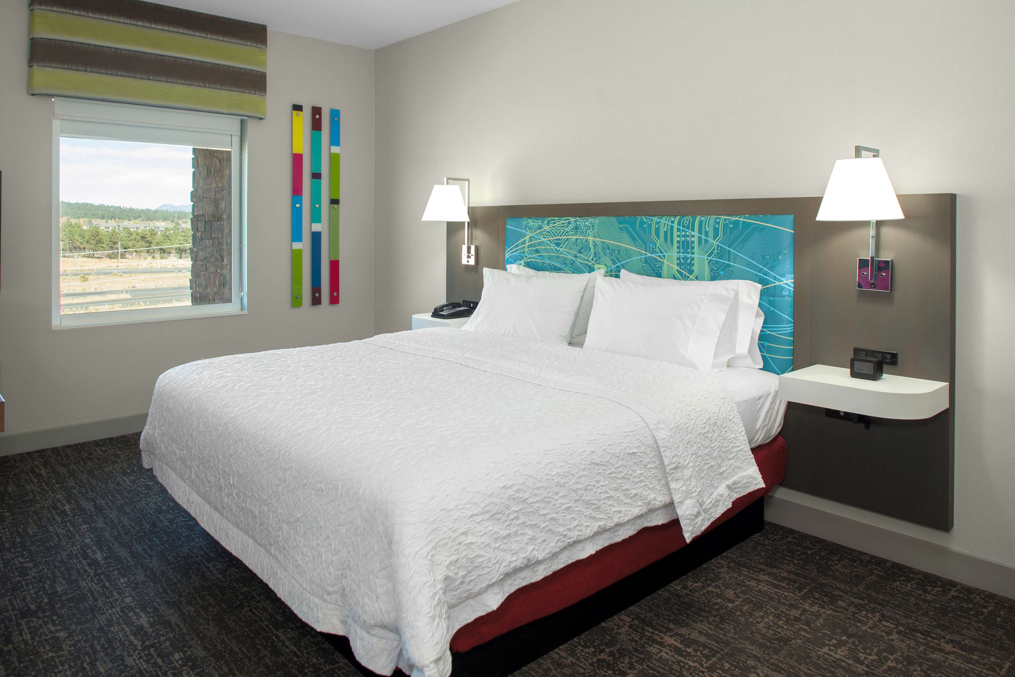 Hampton Inn & Suites Flagstaff East Photo