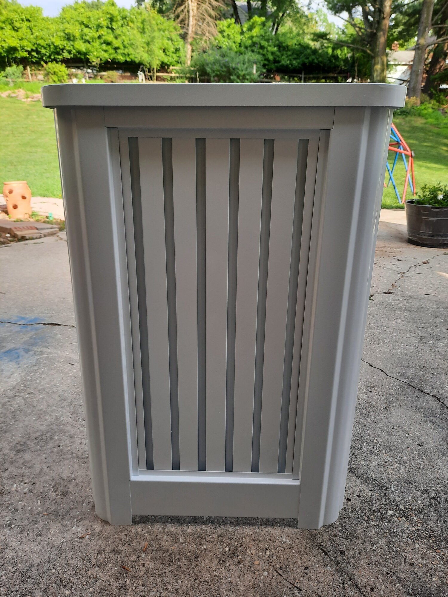 DC Radiator Covers Image