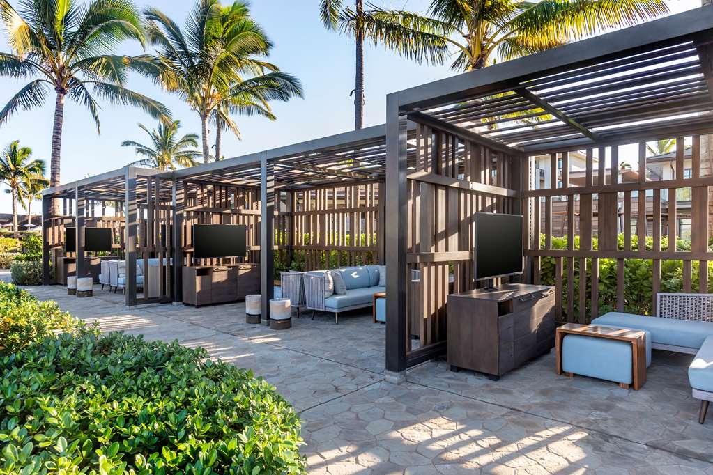 Hilton Grand Vacations Club Maui Bay Villas Image