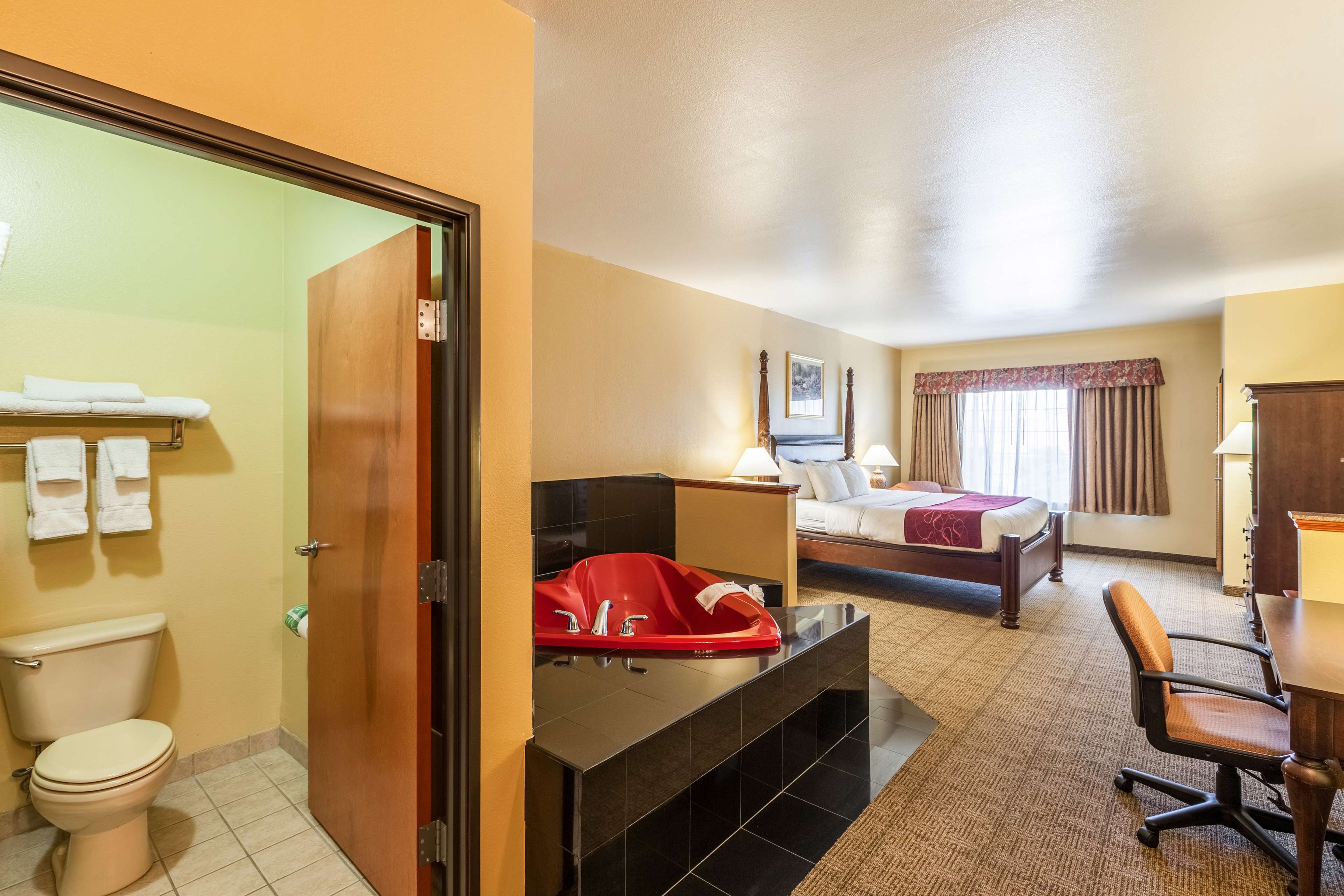 SureStay Plus Hotel by Best Western Mesquite Photo