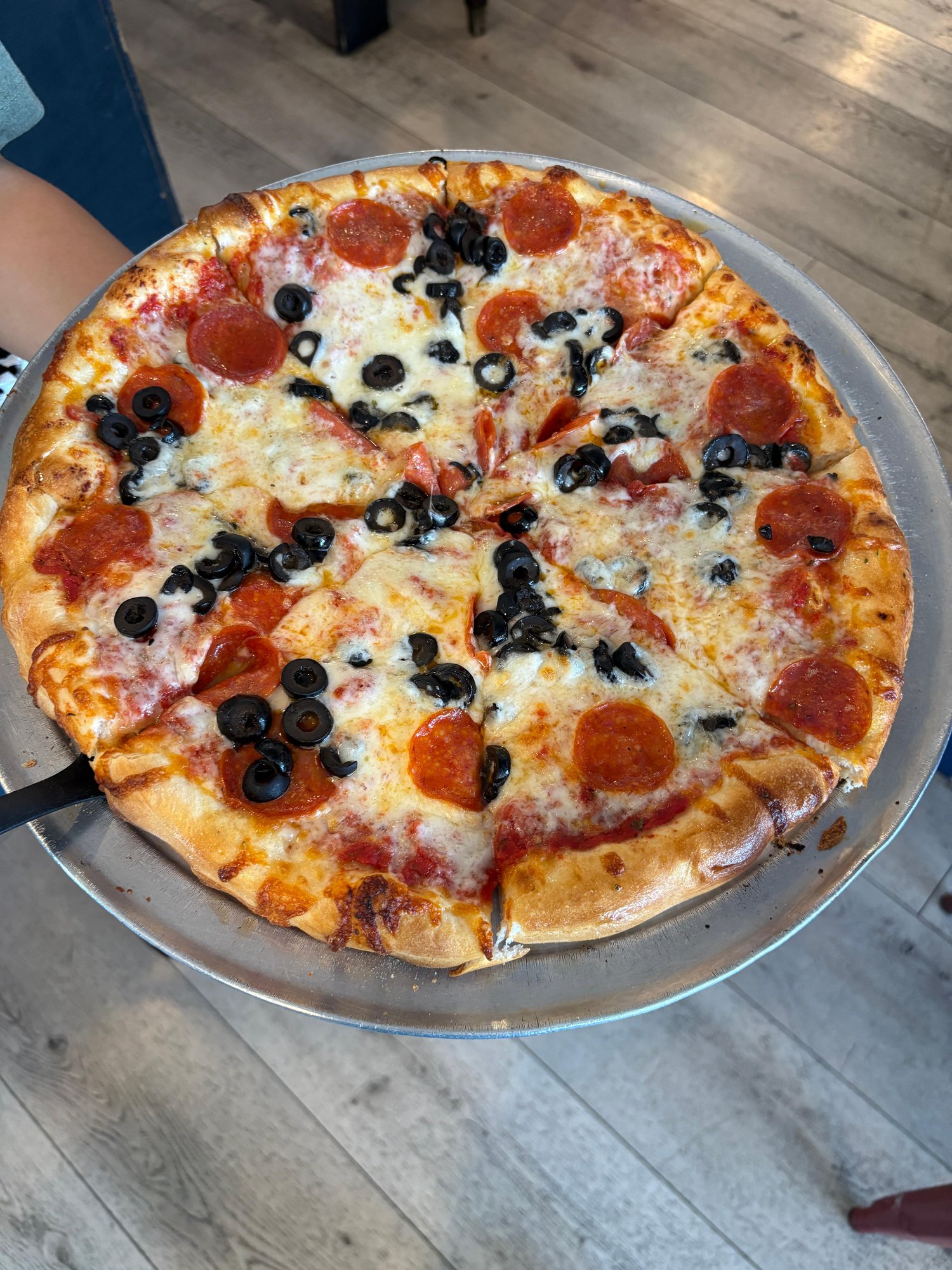 14" Pizza