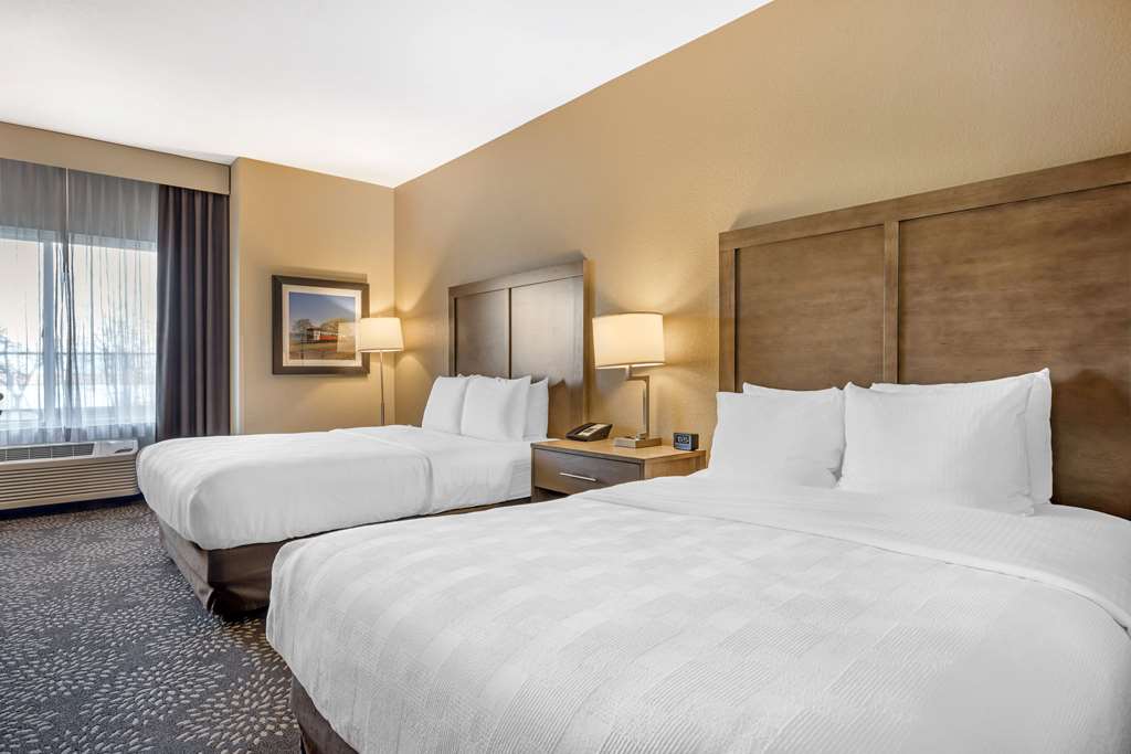 Best Western Columbia River Waterfront Hotel Astoria Image