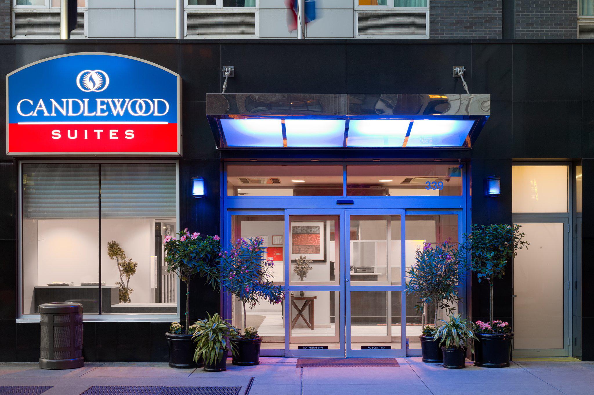 Candlewood Suites New York City- Times Square Photo