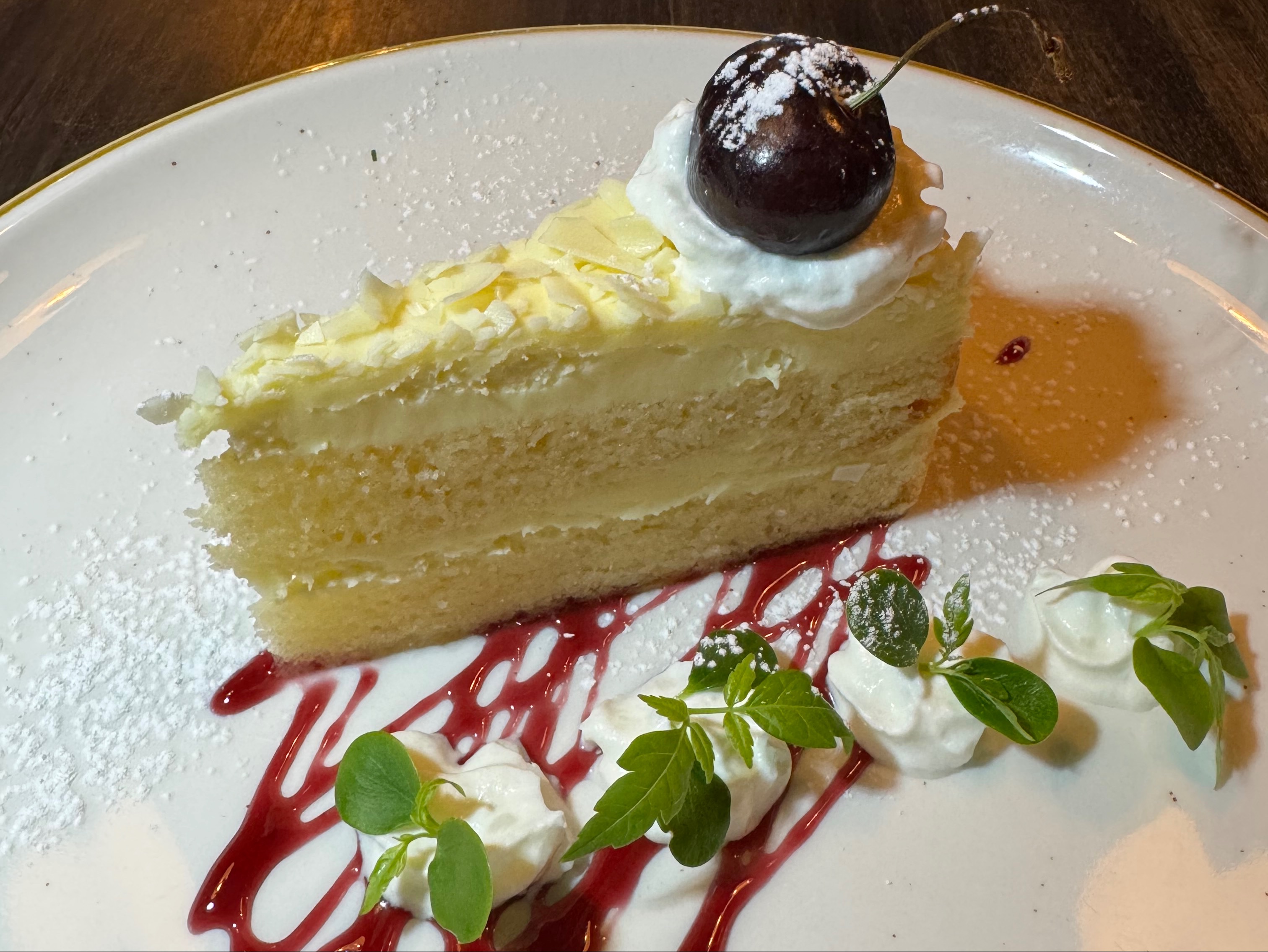 Limoncello Cake