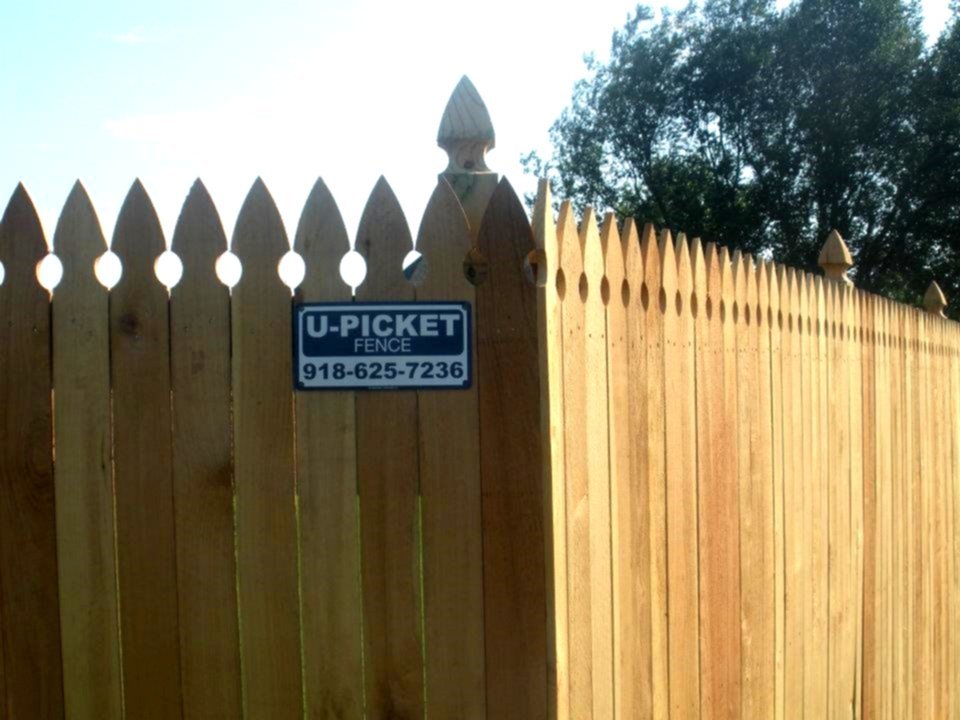 U Picket Fence Photo